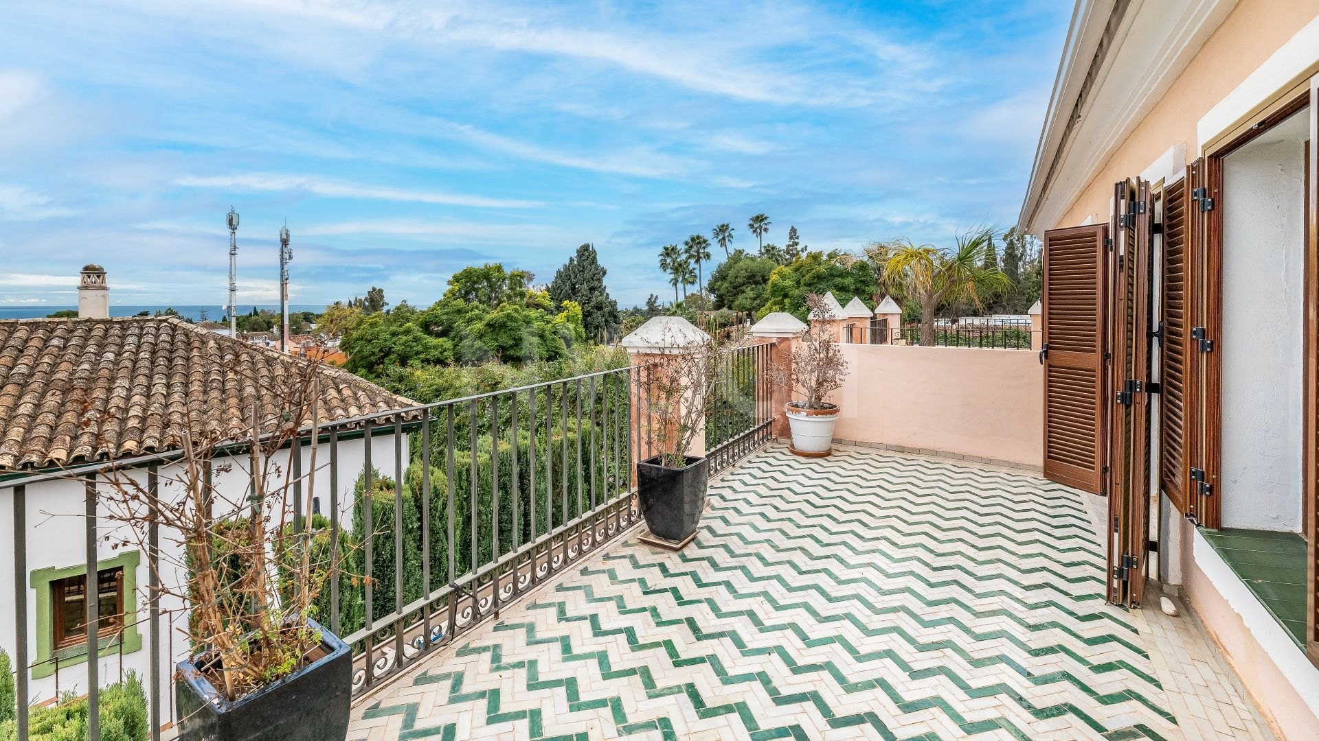 Precioso adosado de 6 habitaciones en Marbelah Pueblo, Marbella
