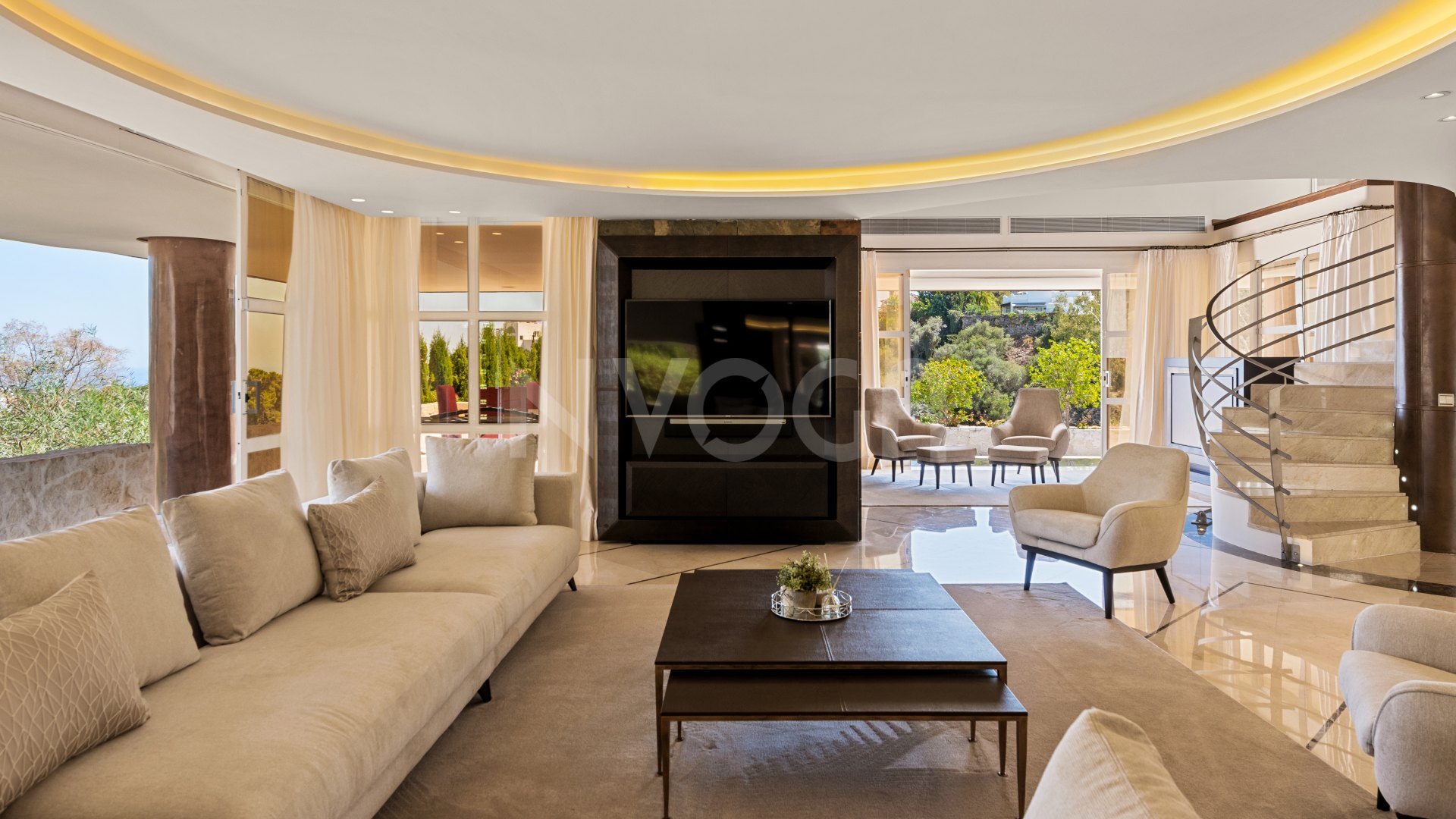 Modern villa with sea views in La Quinta, Benahavís