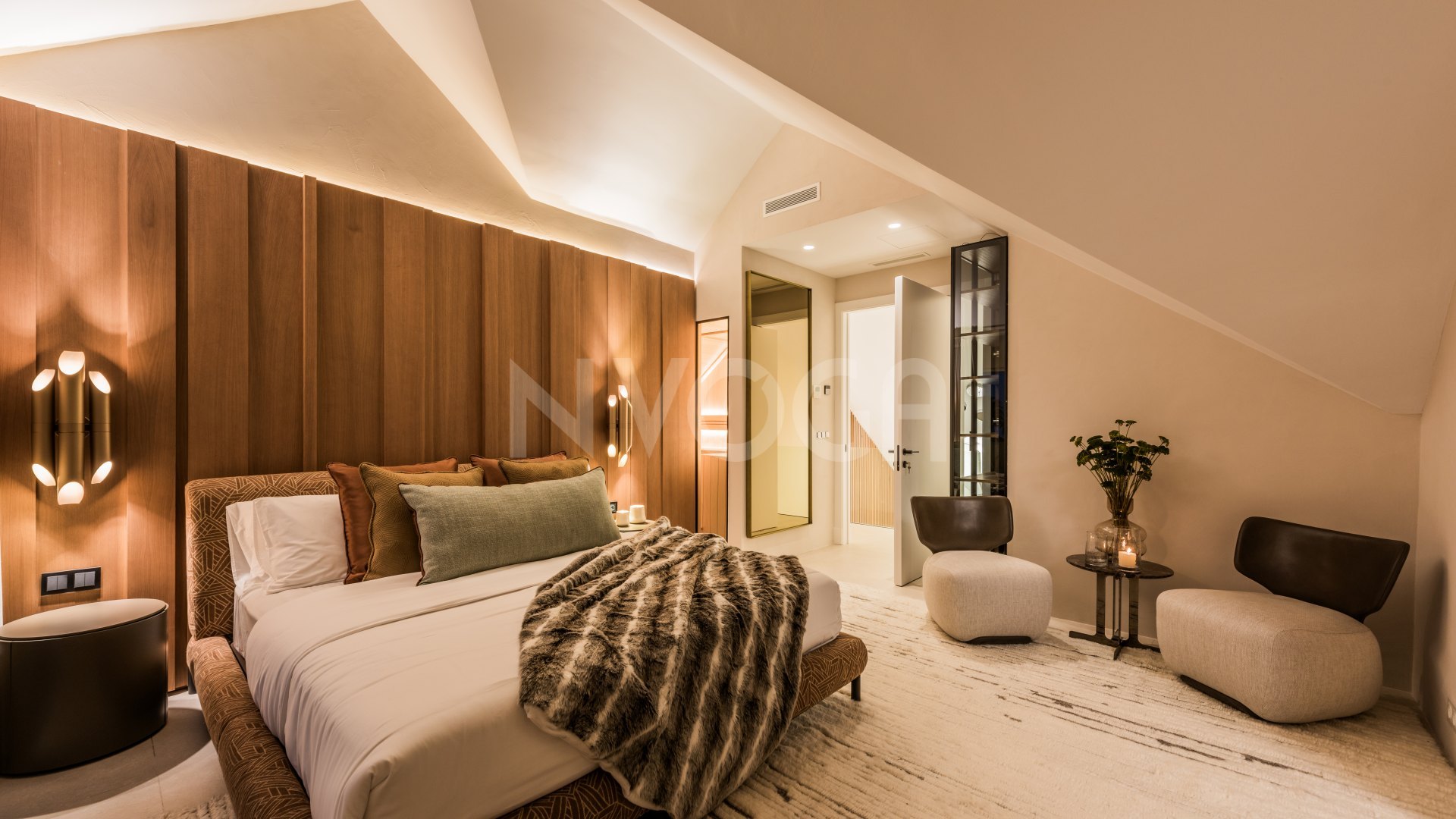 Stunning duplex penthouse, front line beach located in Rio Real