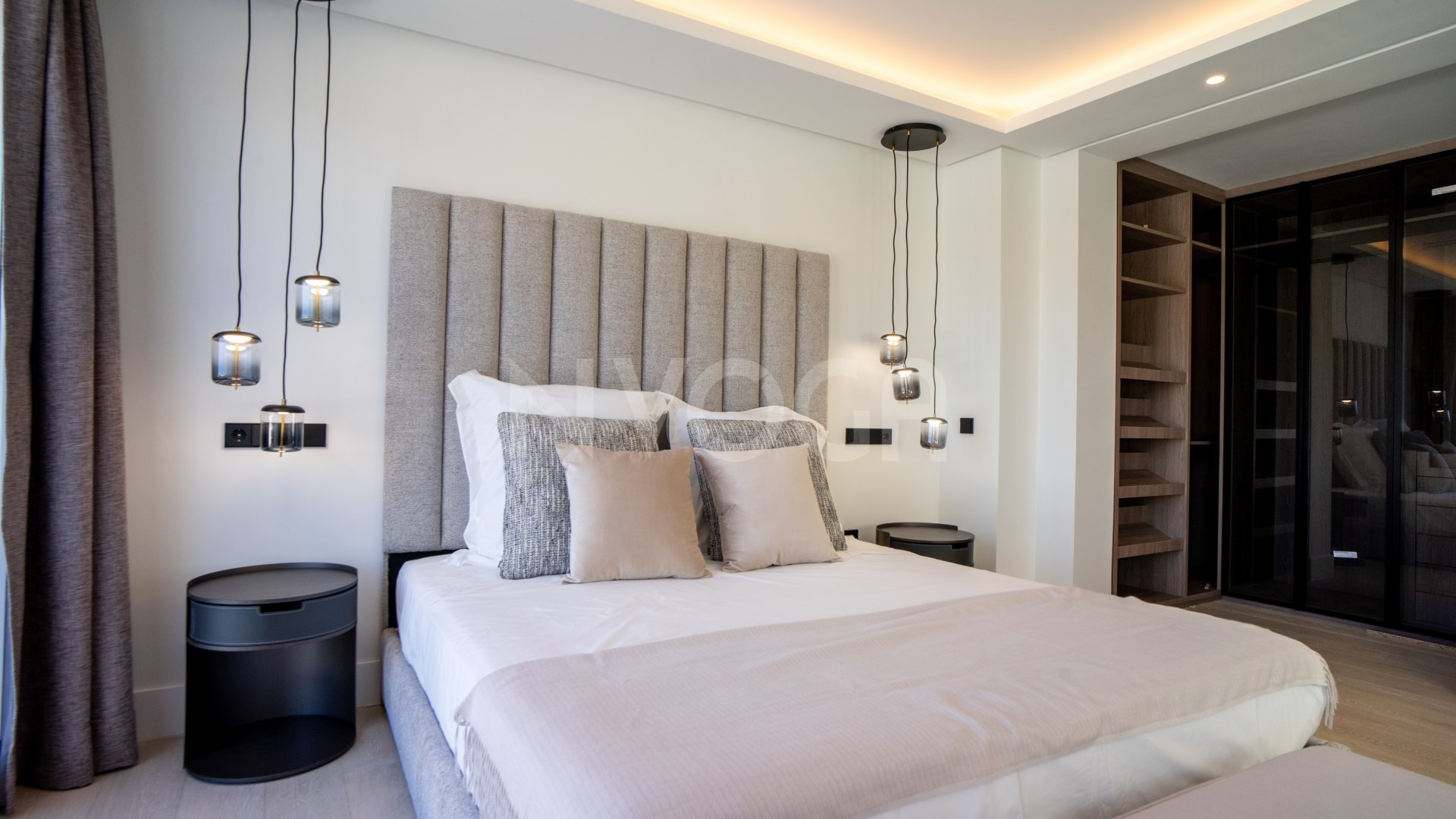 Preciosa villa contemporanea en el valle del golf de Marbella