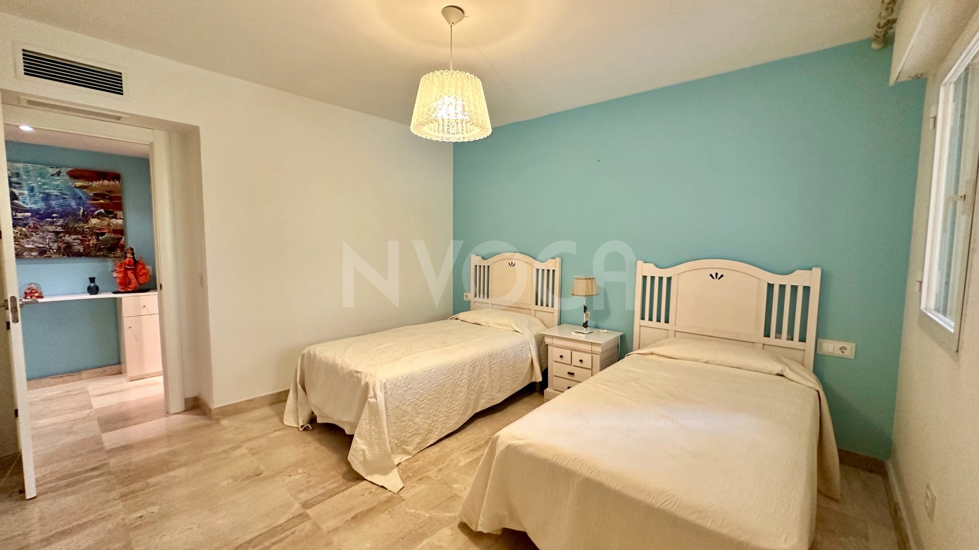 Modern flat only 2 minutes from the beach in Elviria