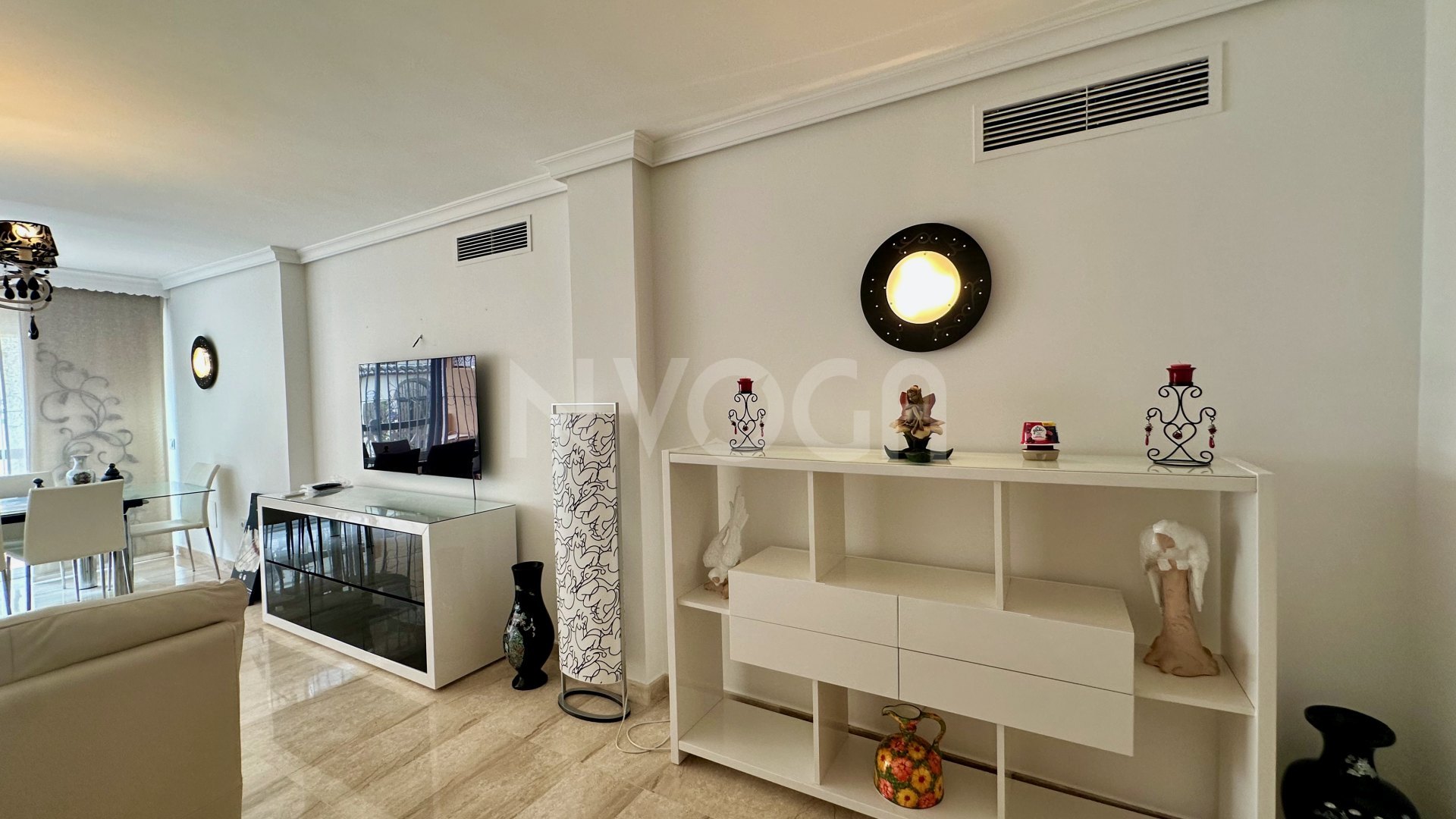 Modern flat only 2 minutes from the beach in Elviria
