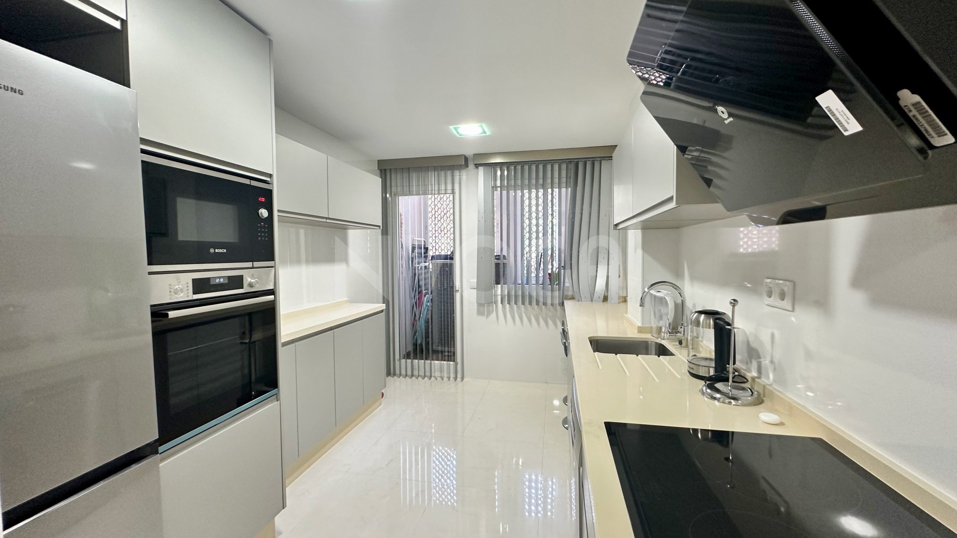 Modern flat only 2 minutes from the beach in Elviria