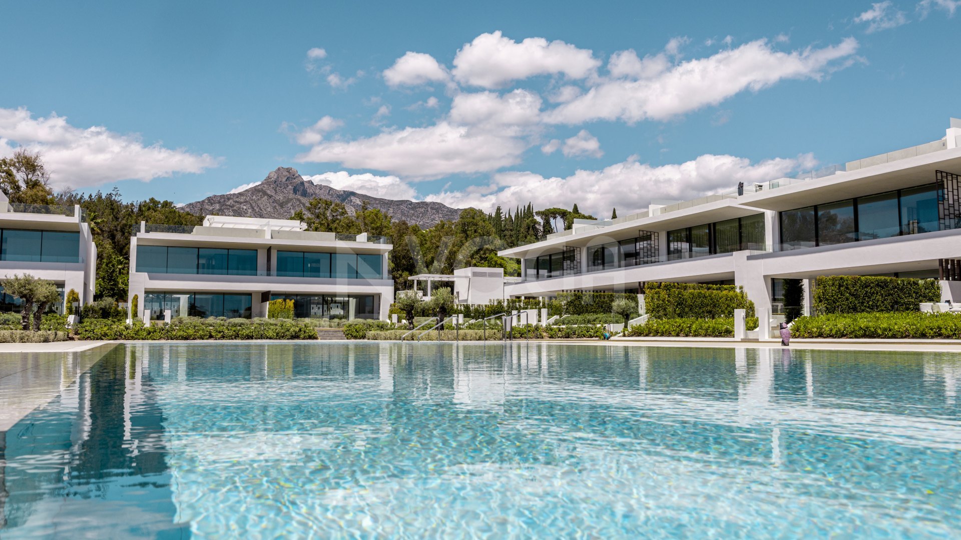 Villa de Lujo en la Milla de Oro de Marbella: Descubre Villa Oceana