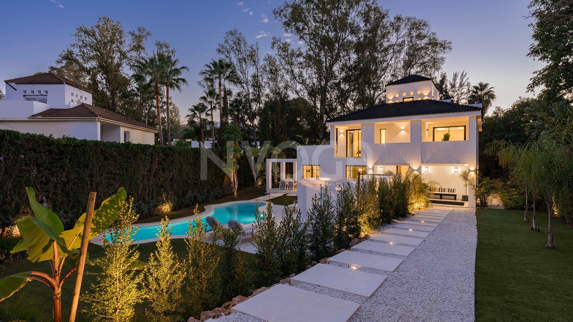 Newly Refurbished Contemporary Villa Located In Las Brisas, Nueva Andalucia.