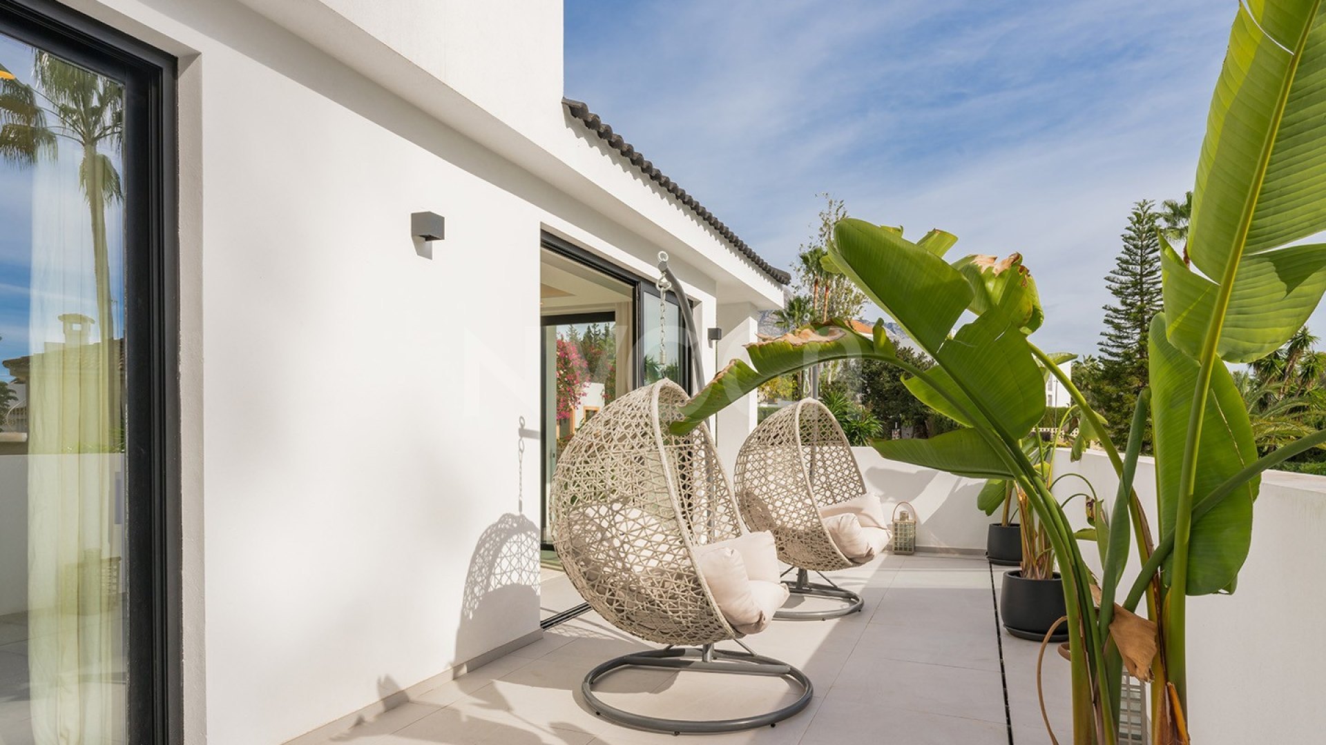 Newly Refurbished Contemporary Villa Located In Las Brisas, Nueva Andalucia.