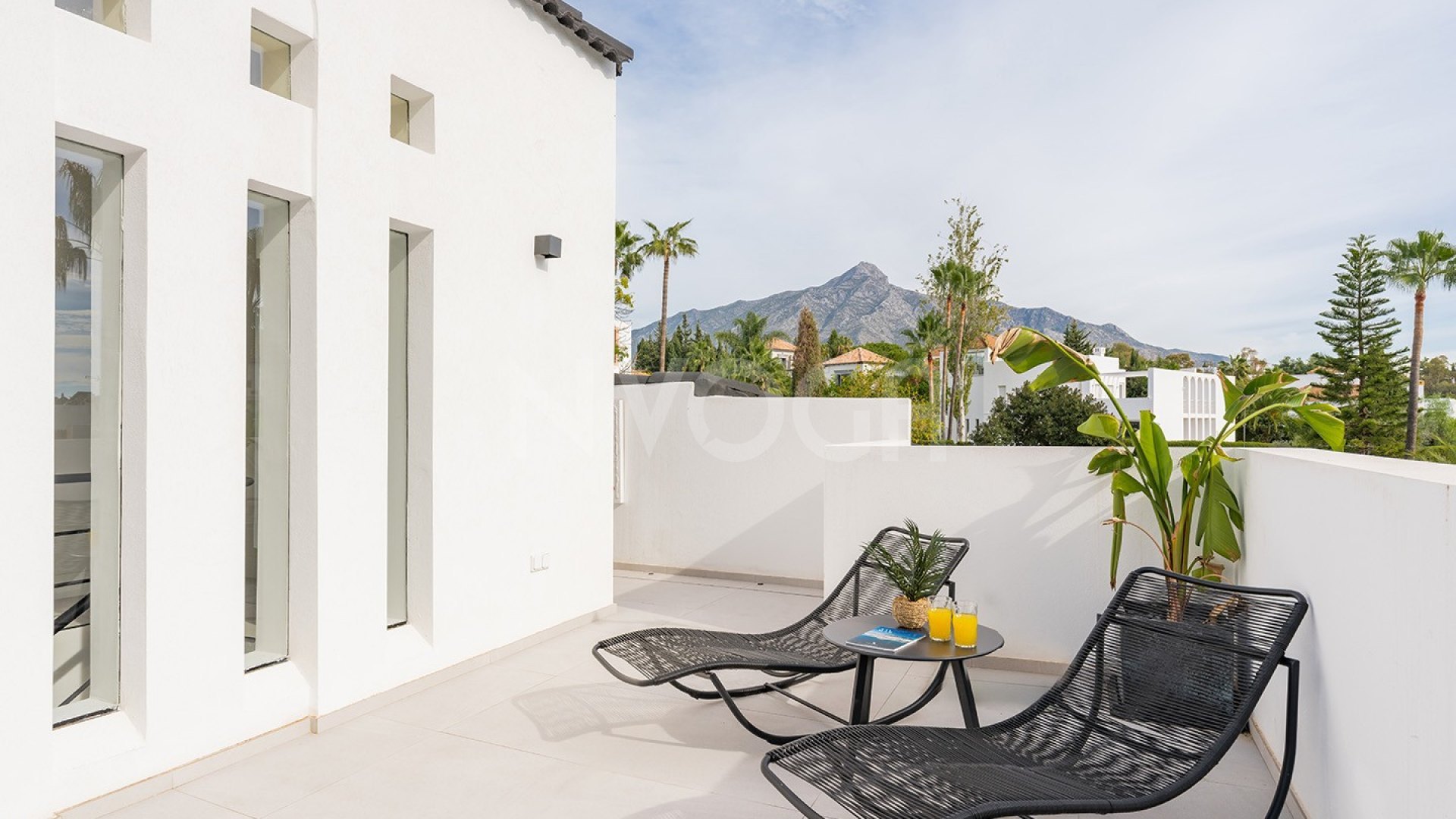 Newly Refurbished Contemporary Villa Located In Las Brisas, Nueva Andalucia.