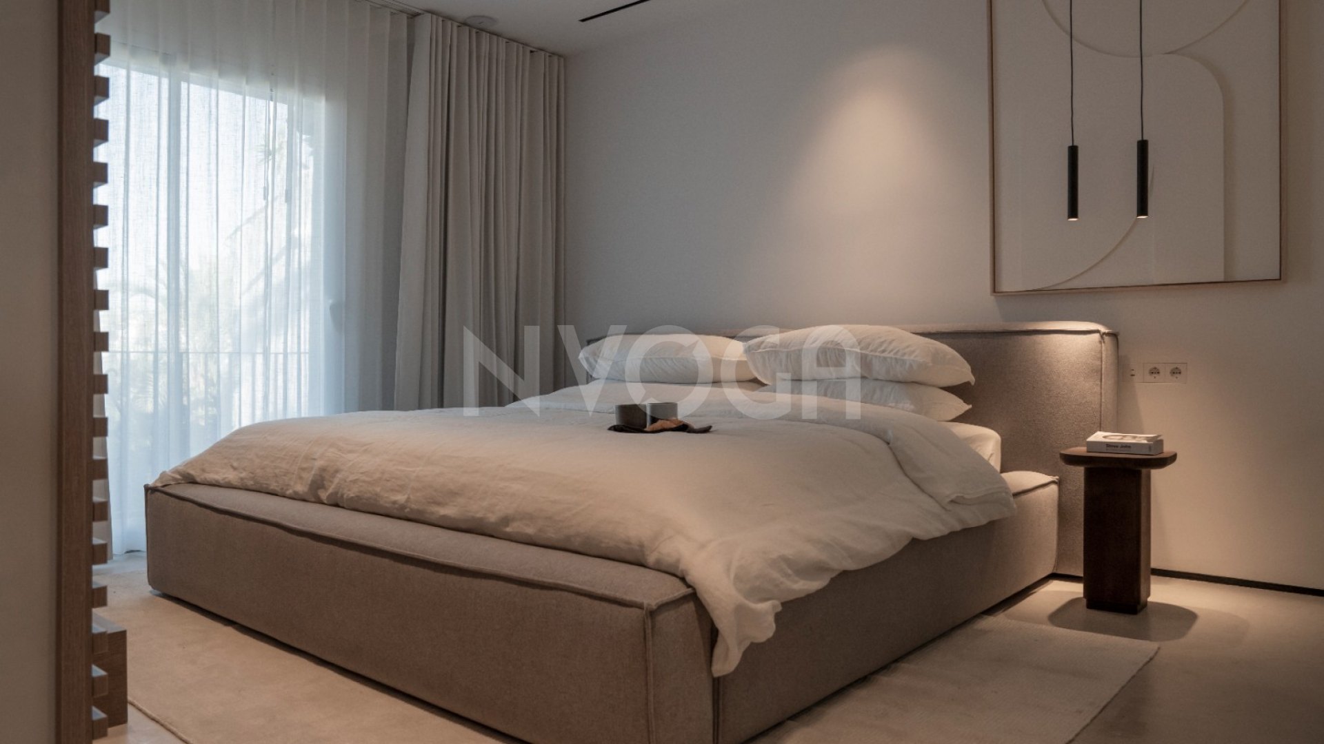 Spectacular Newly Refurbished Frontline Beach Penthouse With Panoramic Sea Views In Estepona.