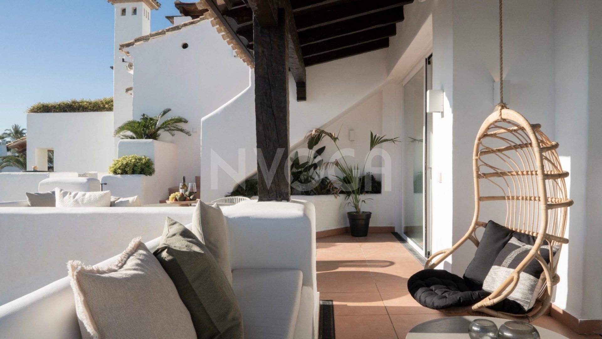 Spectacular Newly Refurbished Frontline Beach Penthouse With Panoramic Sea Views In Estepona.