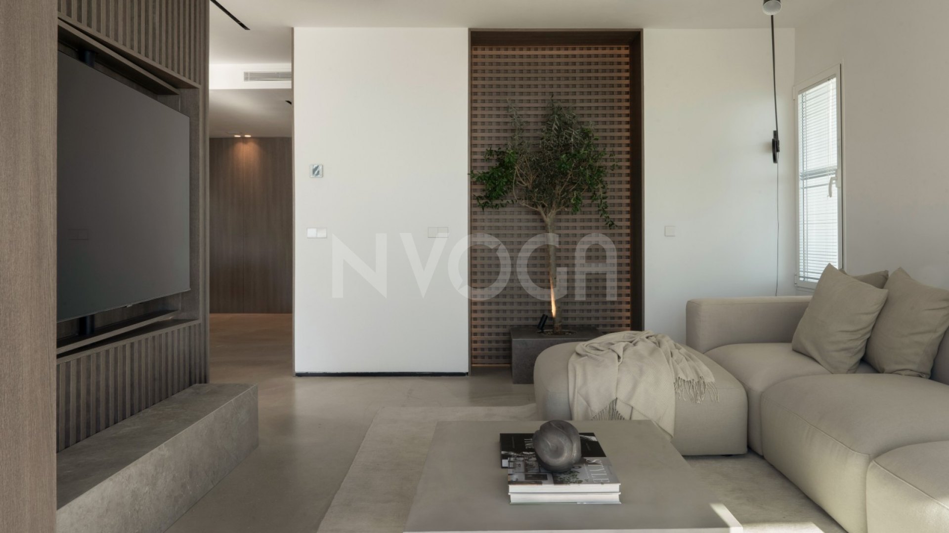 Spectacular Newly Refurbished Frontline Beach Penthouse With Panoramic Sea Views In Estepona.