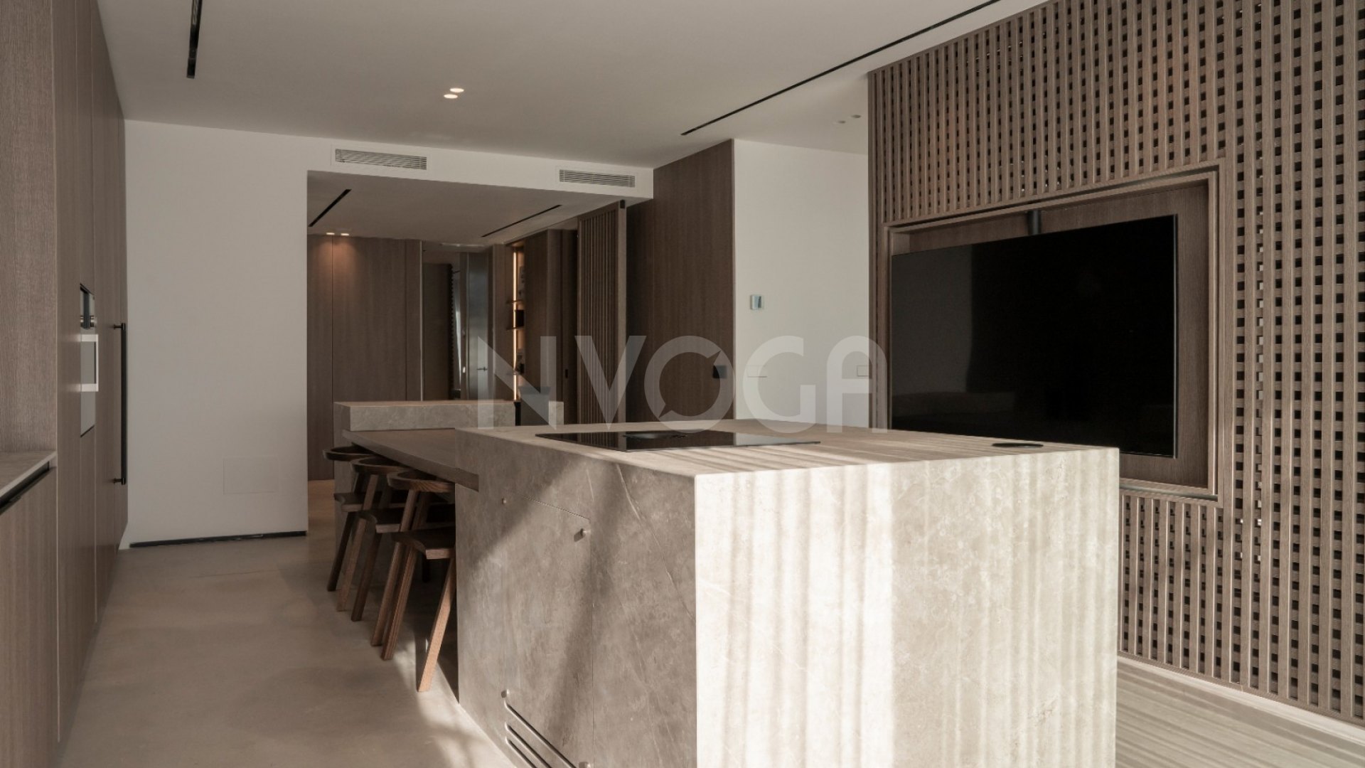Spectacular Newly Refurbished Frontline Beach Penthouse With Panoramic Sea Views In Estepona.