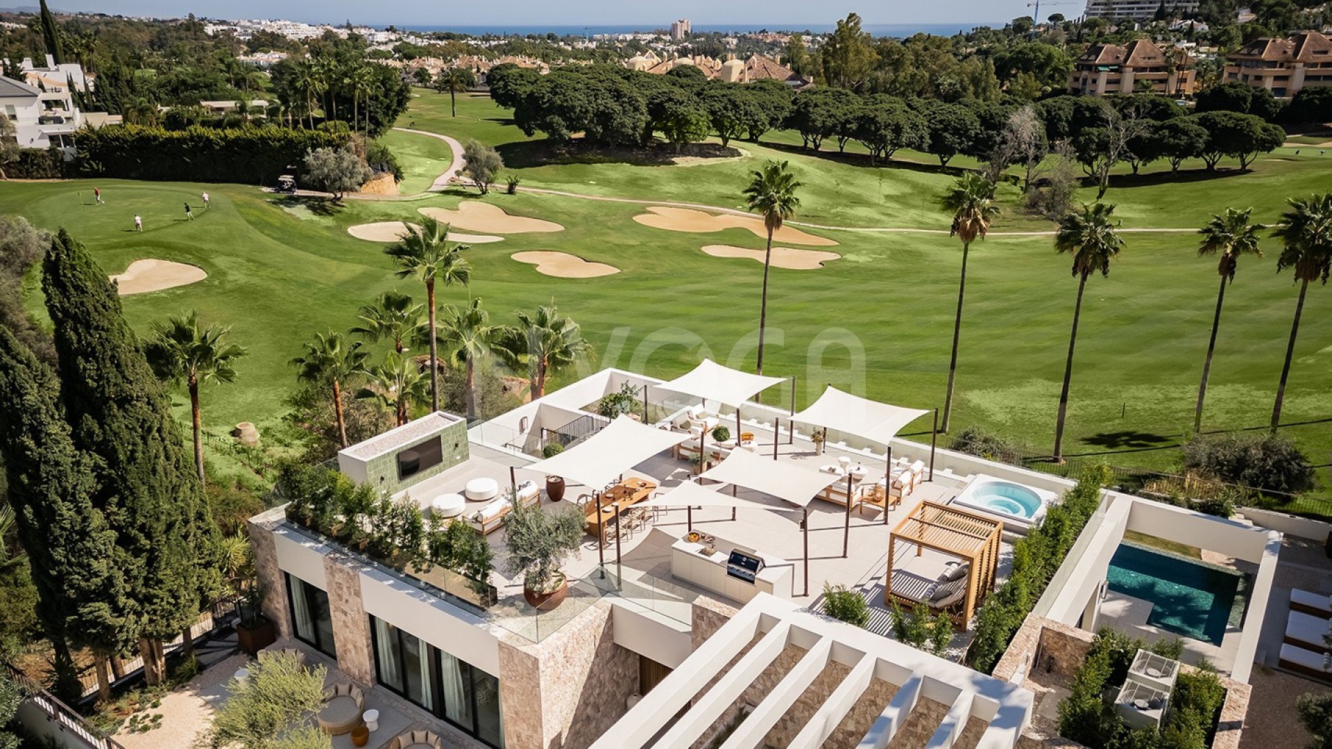Luxurious Frontline Golf Villa Located in Nueva Andalucia, Spain