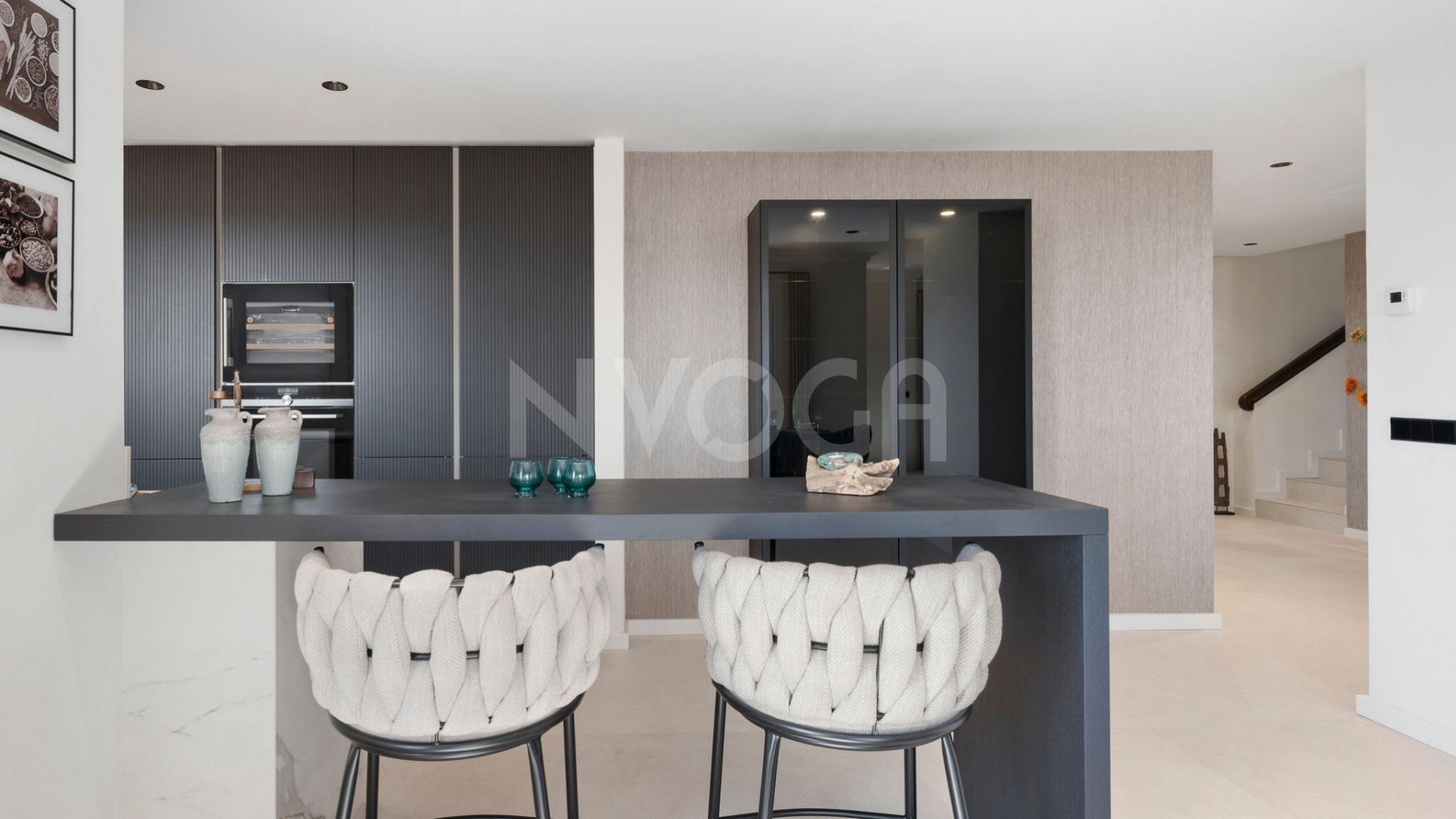 Recently Refurbished Andalusian Style Penthouse with Sea Views in Nueva Andalucía