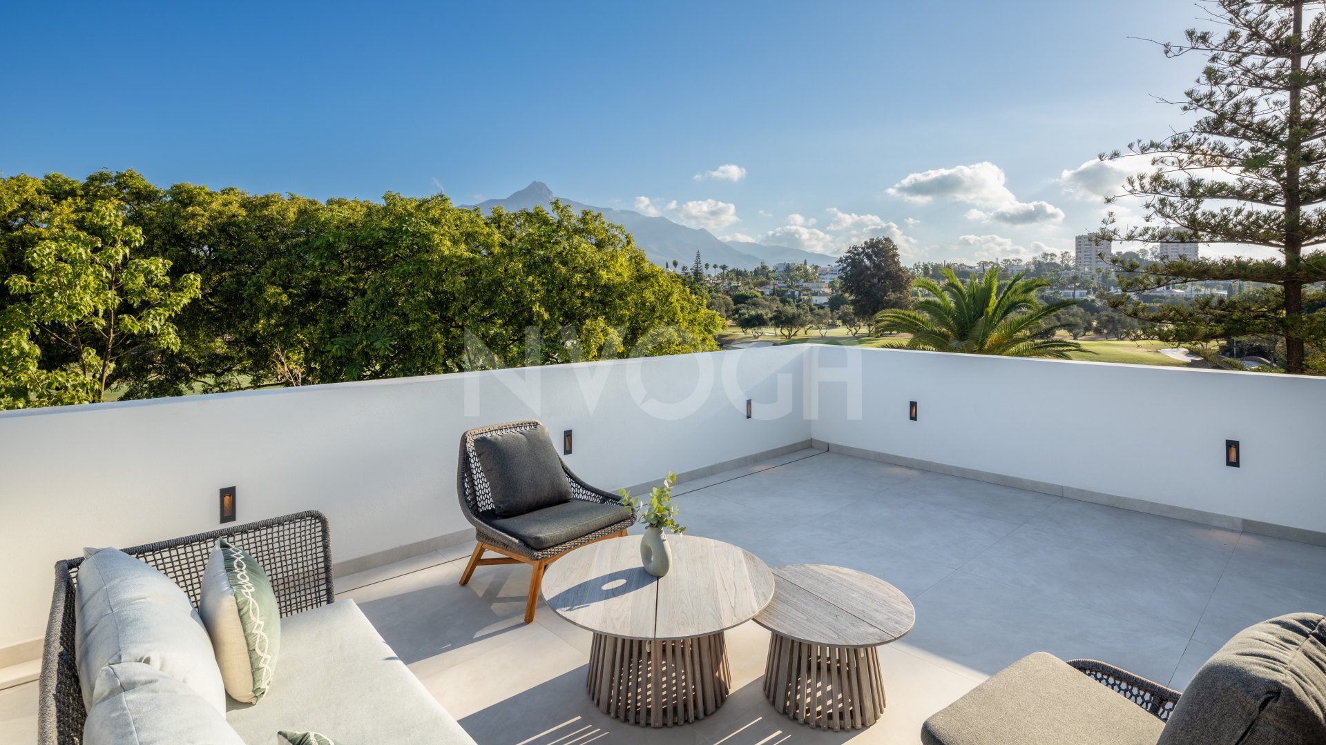 Villa Imagine: Your Luxurious Golf Front Retreat in Las Brisas, Nueva Andalucía