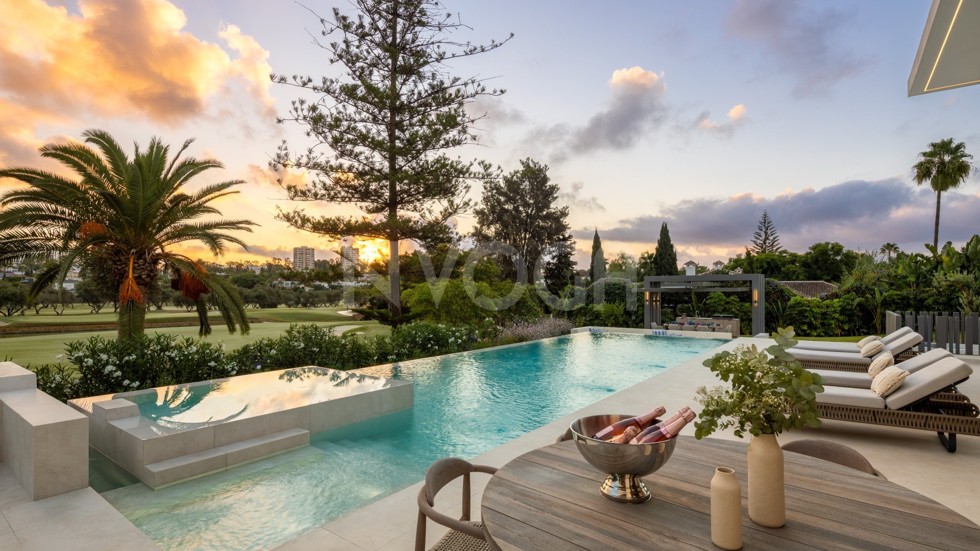 Villa Imagine: Your Luxurious Golf Front Retreat in Las Brisas, Nueva Andalucía