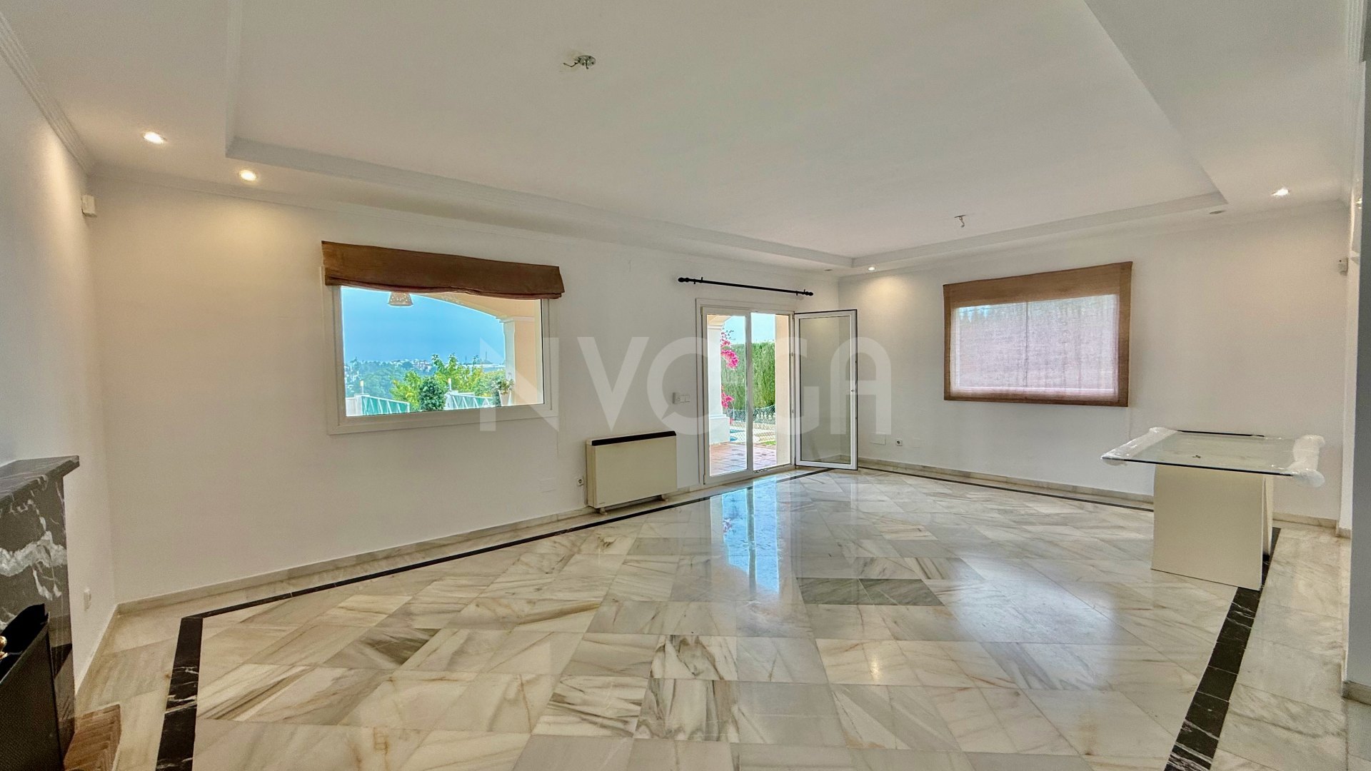 Spectacular Villa with private pool in Benahavis, READY TO COME IN!