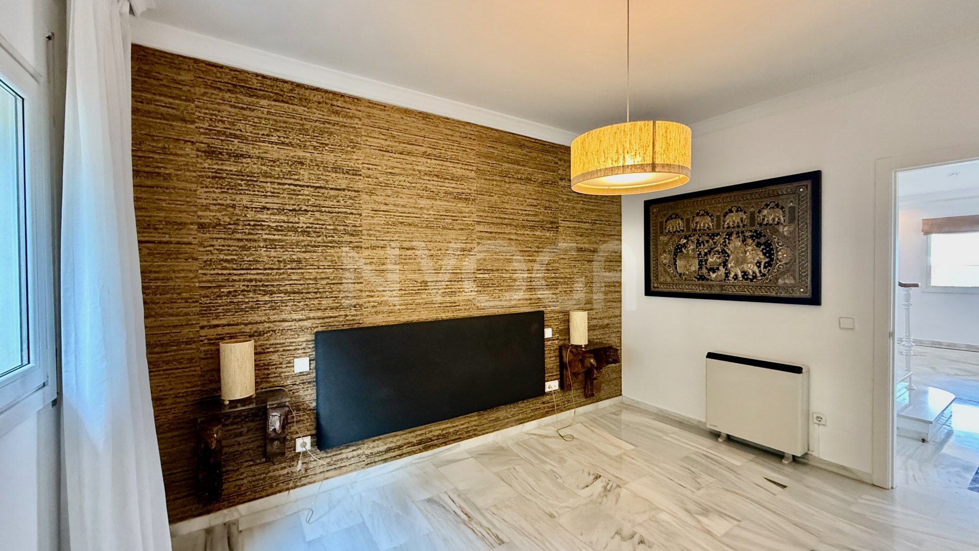 Spectacular Villa with private pool in Benahavis, READY TO COME IN!