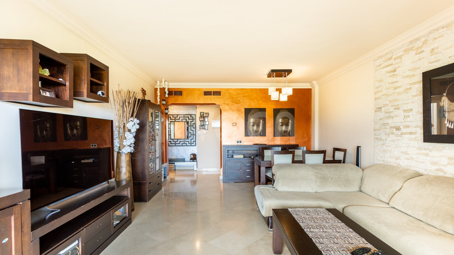 Apartamento en primera línea de golf con vistas panorámicas al mar y montaña (orientación sureste)