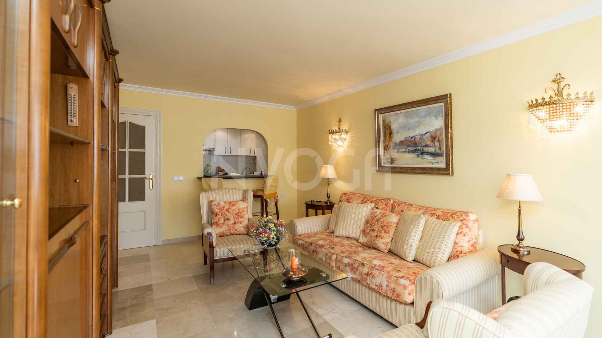 Exclusive Frontline Beach Apartment in Marbella – Overlooking the Marina