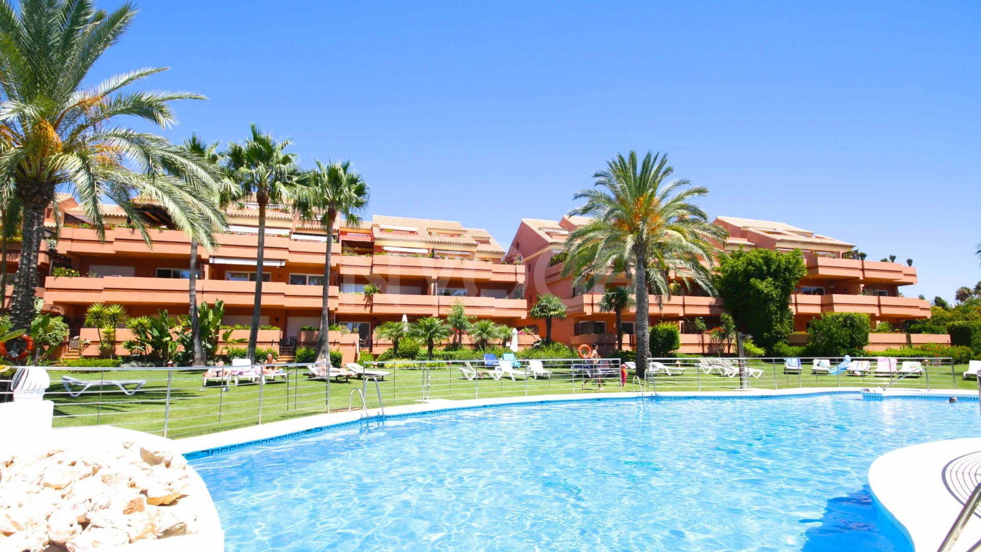 Precioso apartamento de 2 dormitorios en planta baja en el Embrujo Playa