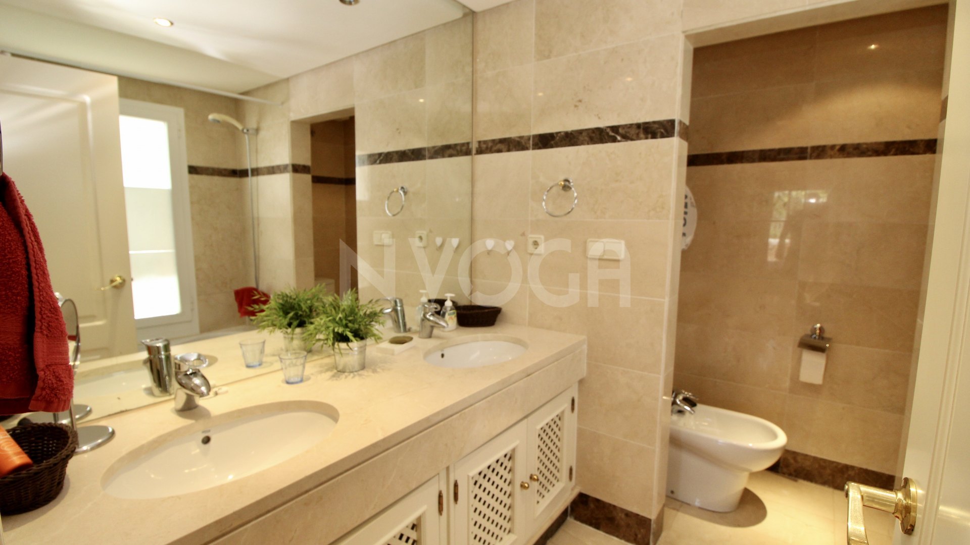 Apartamento de 2 dormitorios en alquiler en Jardines del Aldaba, Puerto Banús