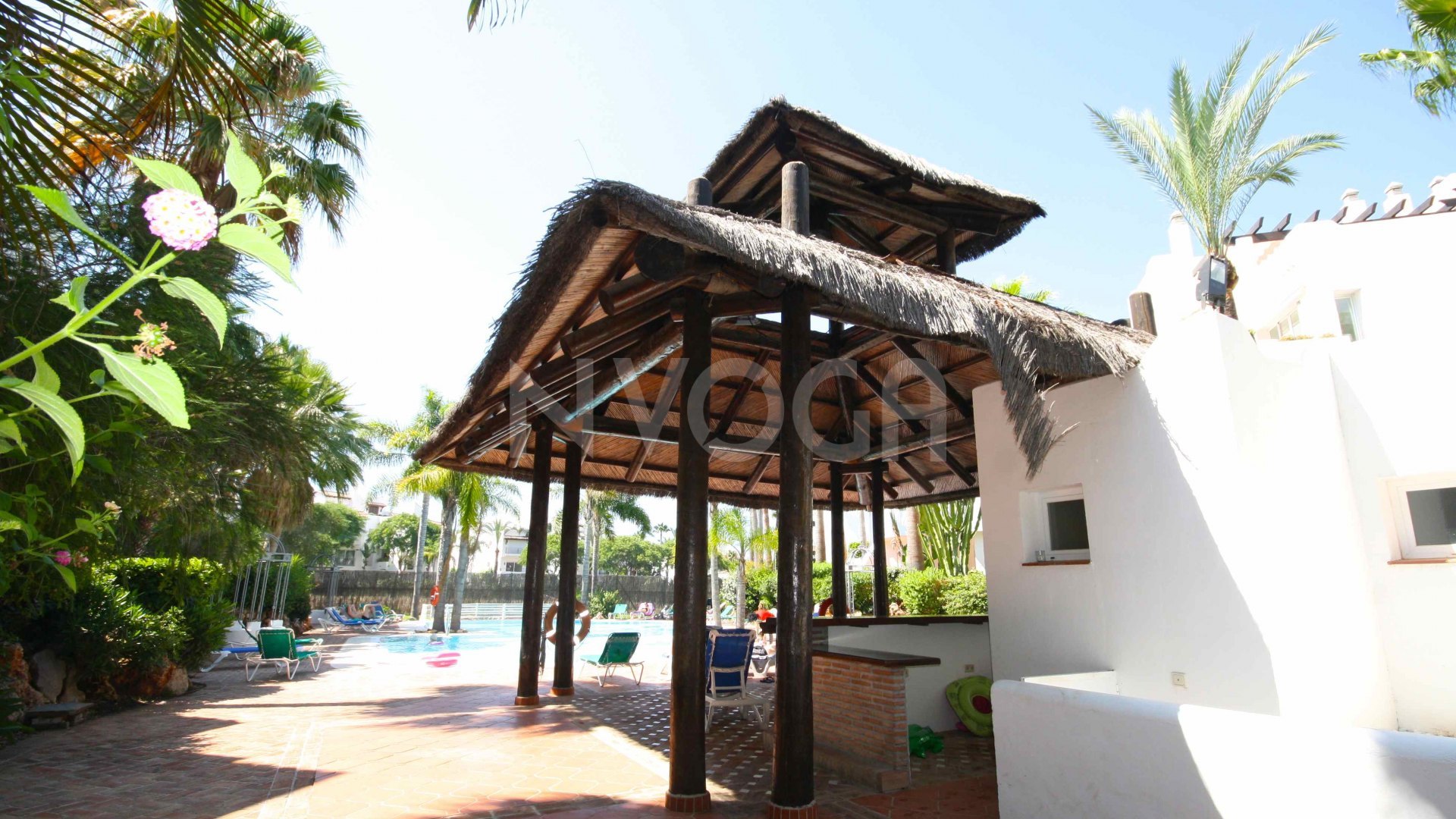 Apartamento de 2 dormitorios en alquiler en Jardines del Aldaba, Puerto Banús
