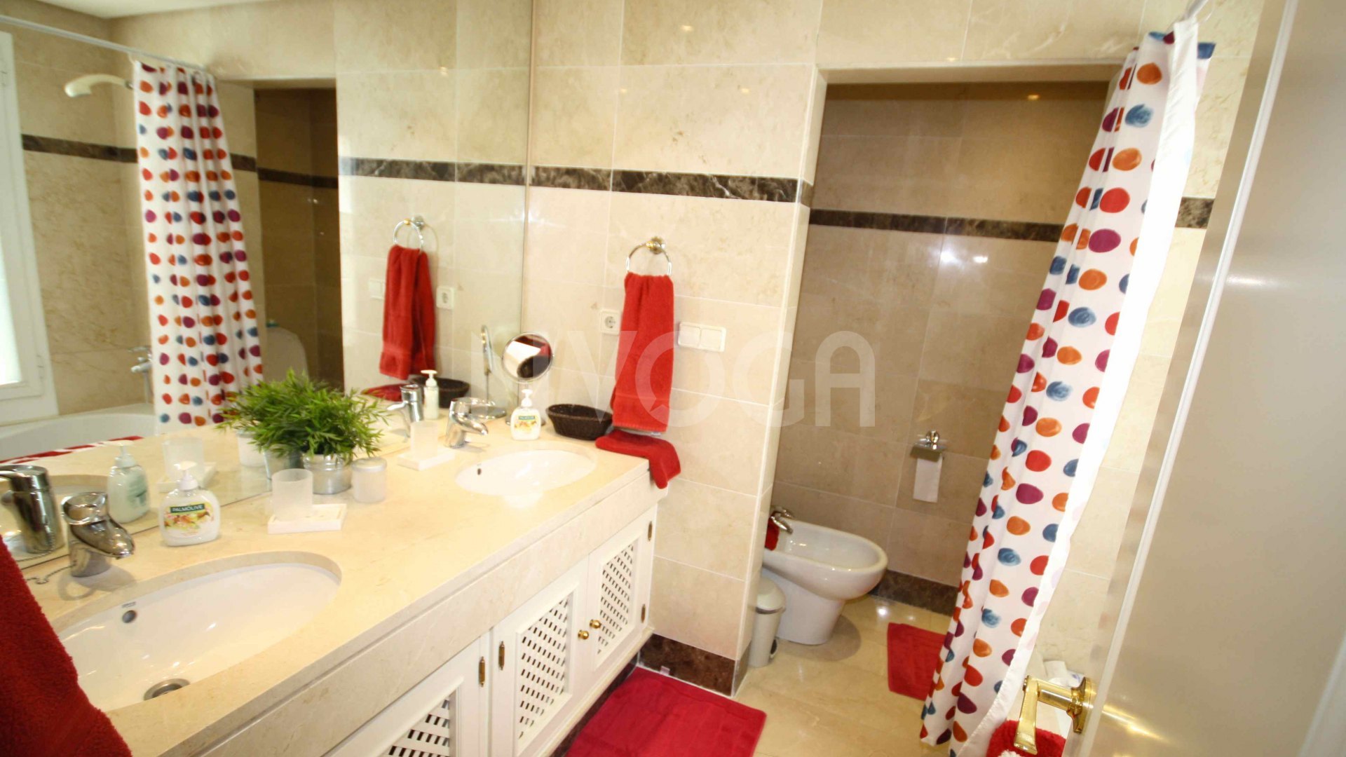 Apartamento de 2 dormitorios en alquiler en Jardines del Aldaba, Puerto Banús