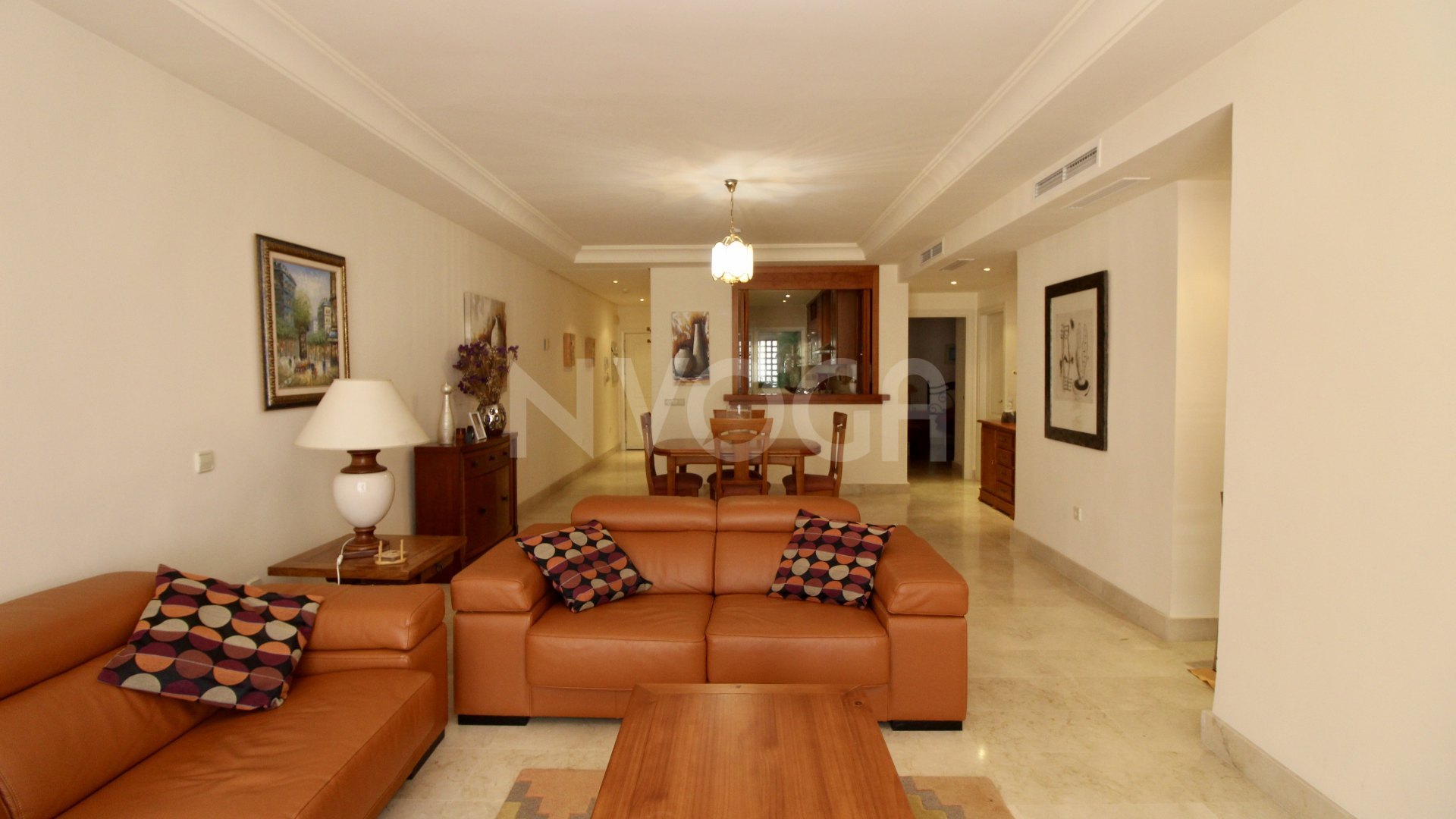 Apartamento de 2 dormitorios en alquiler en Jardines del Aldaba, Puerto Banús