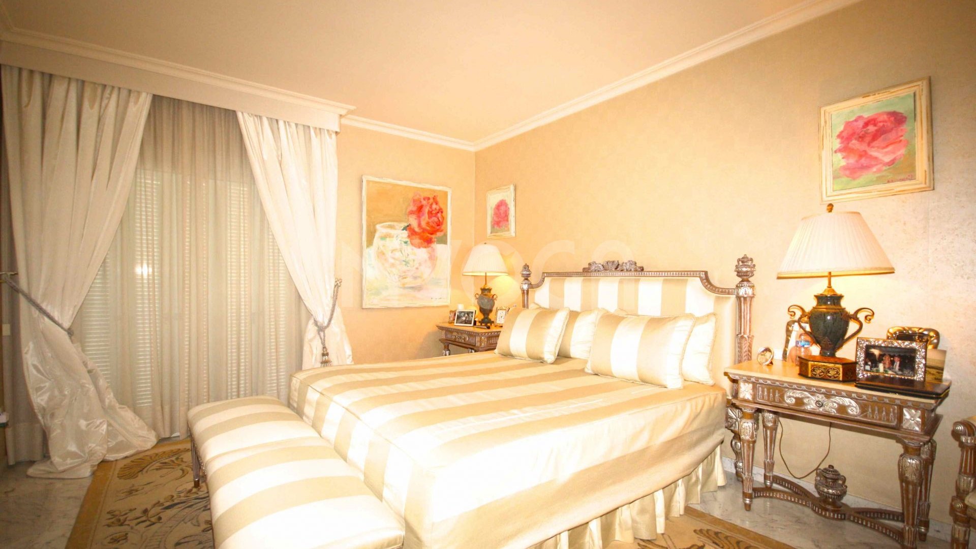 Excelente y espacioso apartamento de 3 dormitorios en Playas del Duque