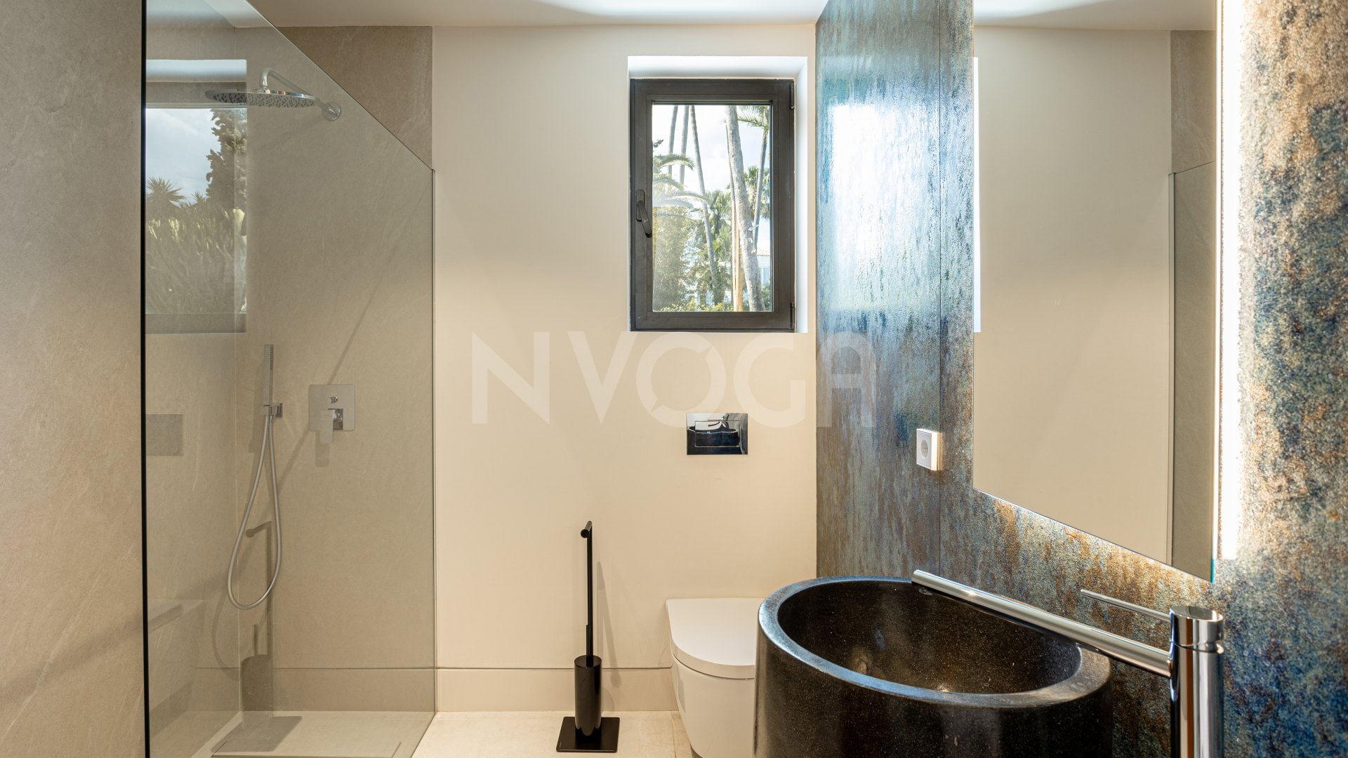 Brand new stunning contemporary villa in El Paraiso, New Golden Mile.