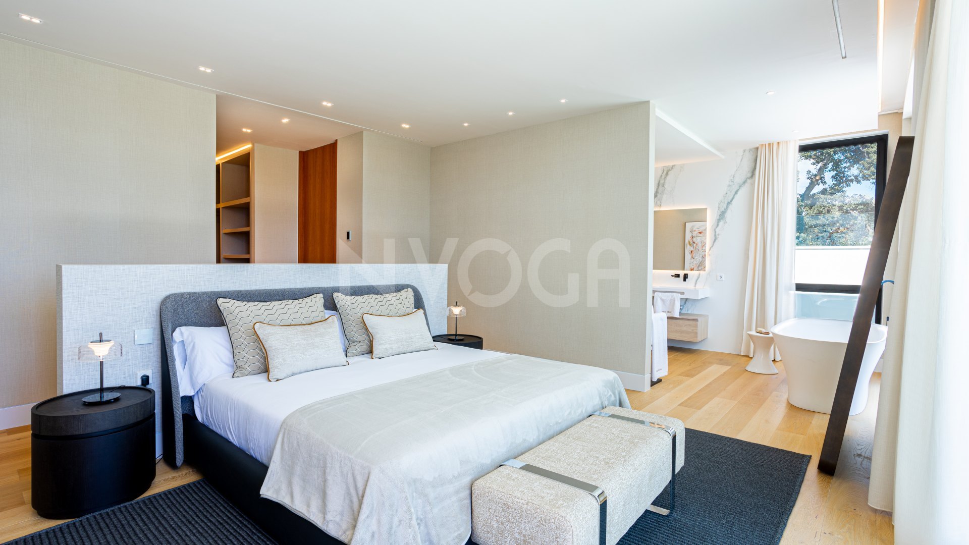 Brand new stunning contemporary villa in El Paraiso, New Golden Mile.