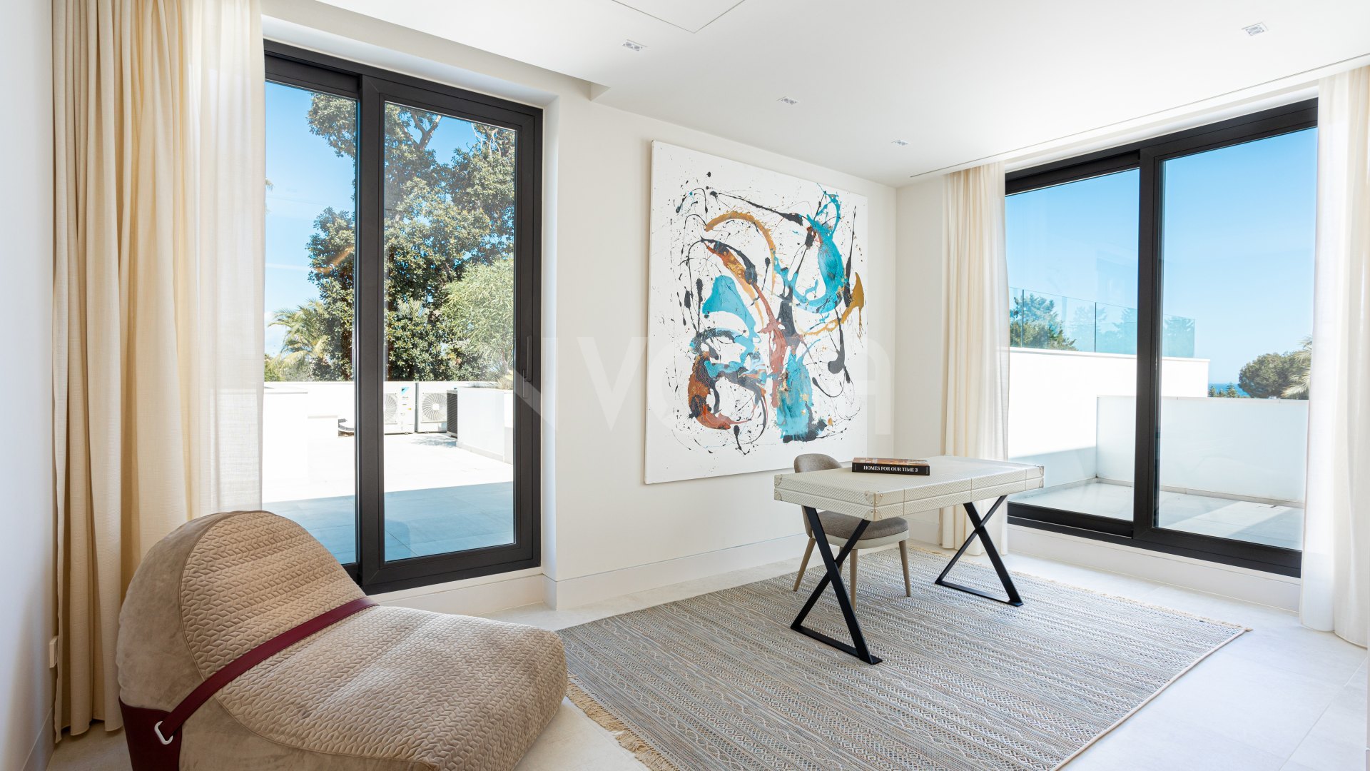 Brand new stunning contemporary villa in El Paraiso, New Golden Mile.