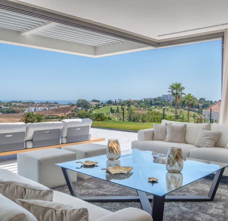 Infinity - Mirador del Paraíso: 24 apartments with wonderful views in a gated community