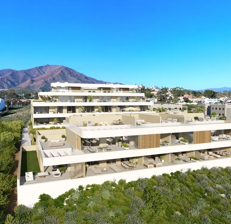 The sea as scenery, luxury as style