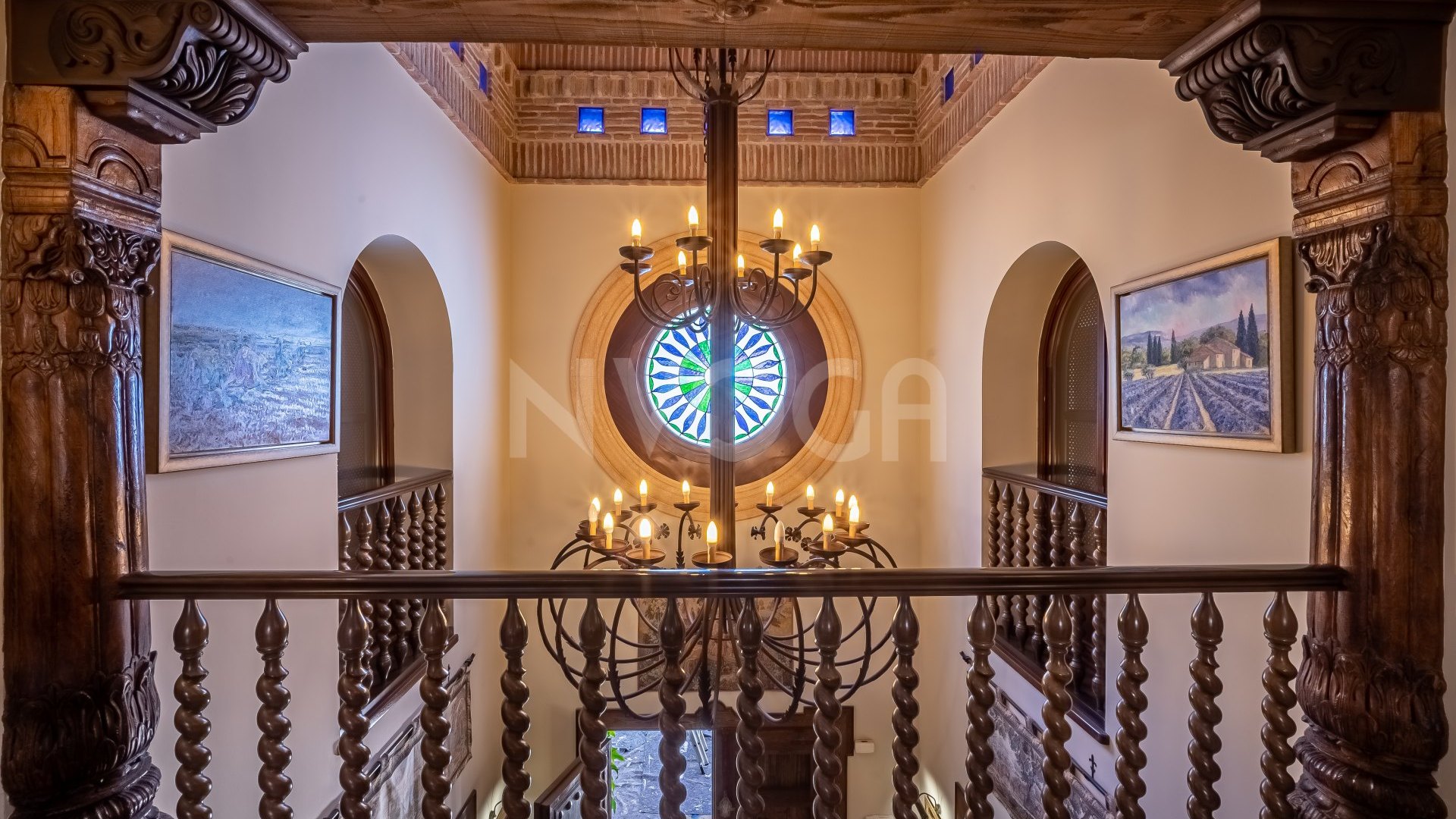 Espectacular villa con vistas al mar en Bahia de Marbella, Marbella Este