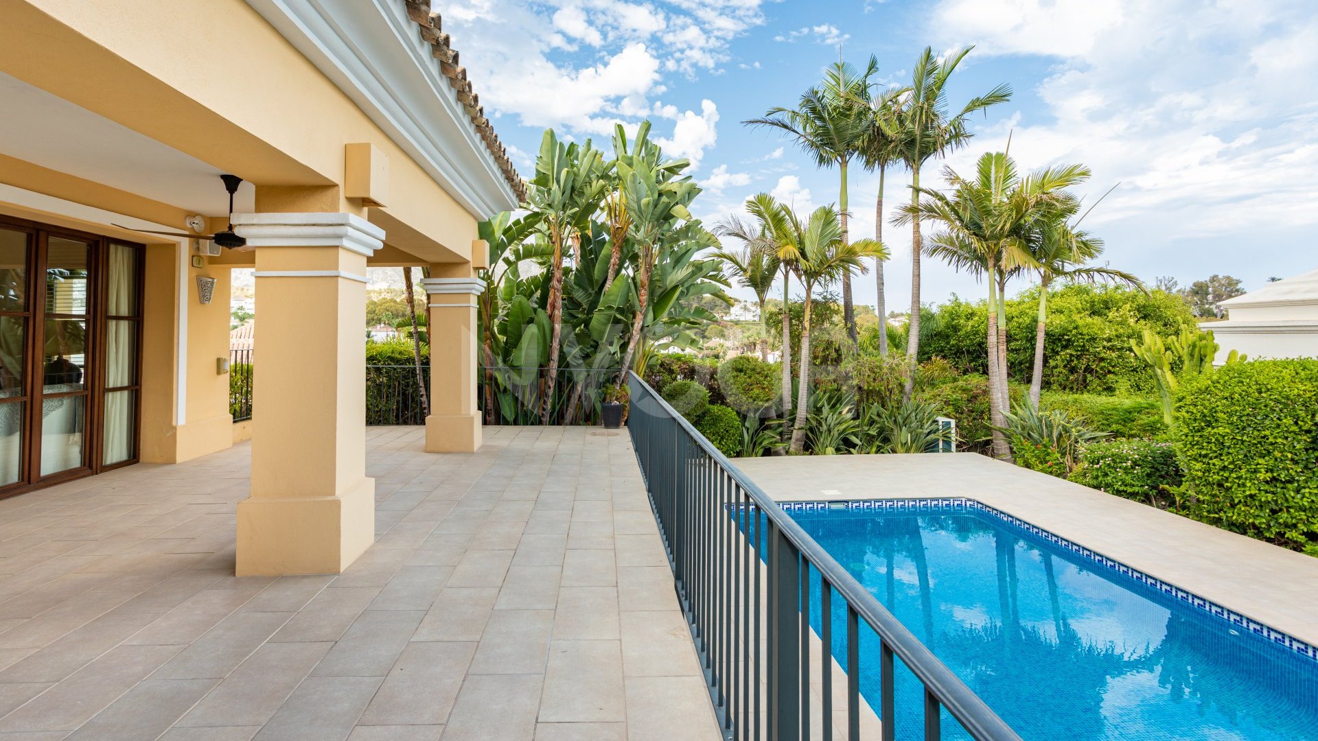 Stunning classic style villa nestled in the heart of the prestigious Golf Valley in Nueva Andalucia
