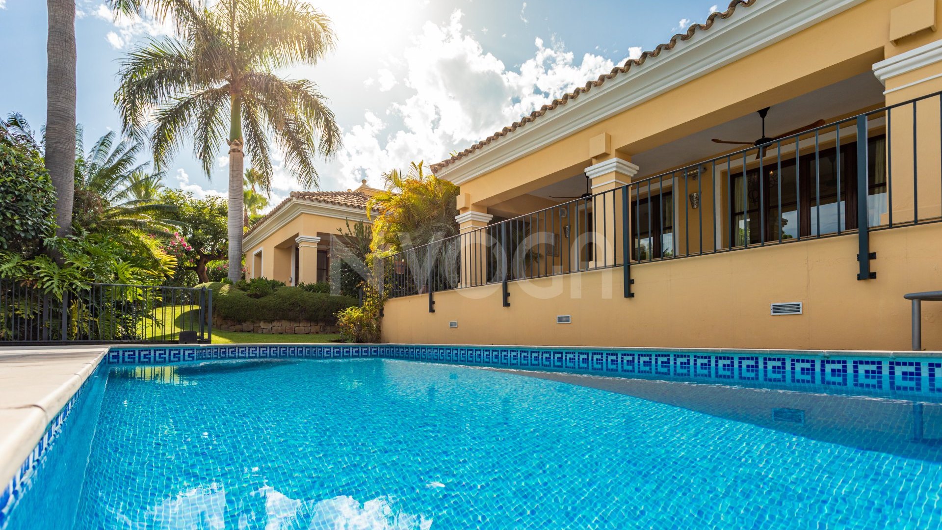 Stunning classic style villa nestled in the heart of the prestigious Golf Valley in Nueva Andalucia