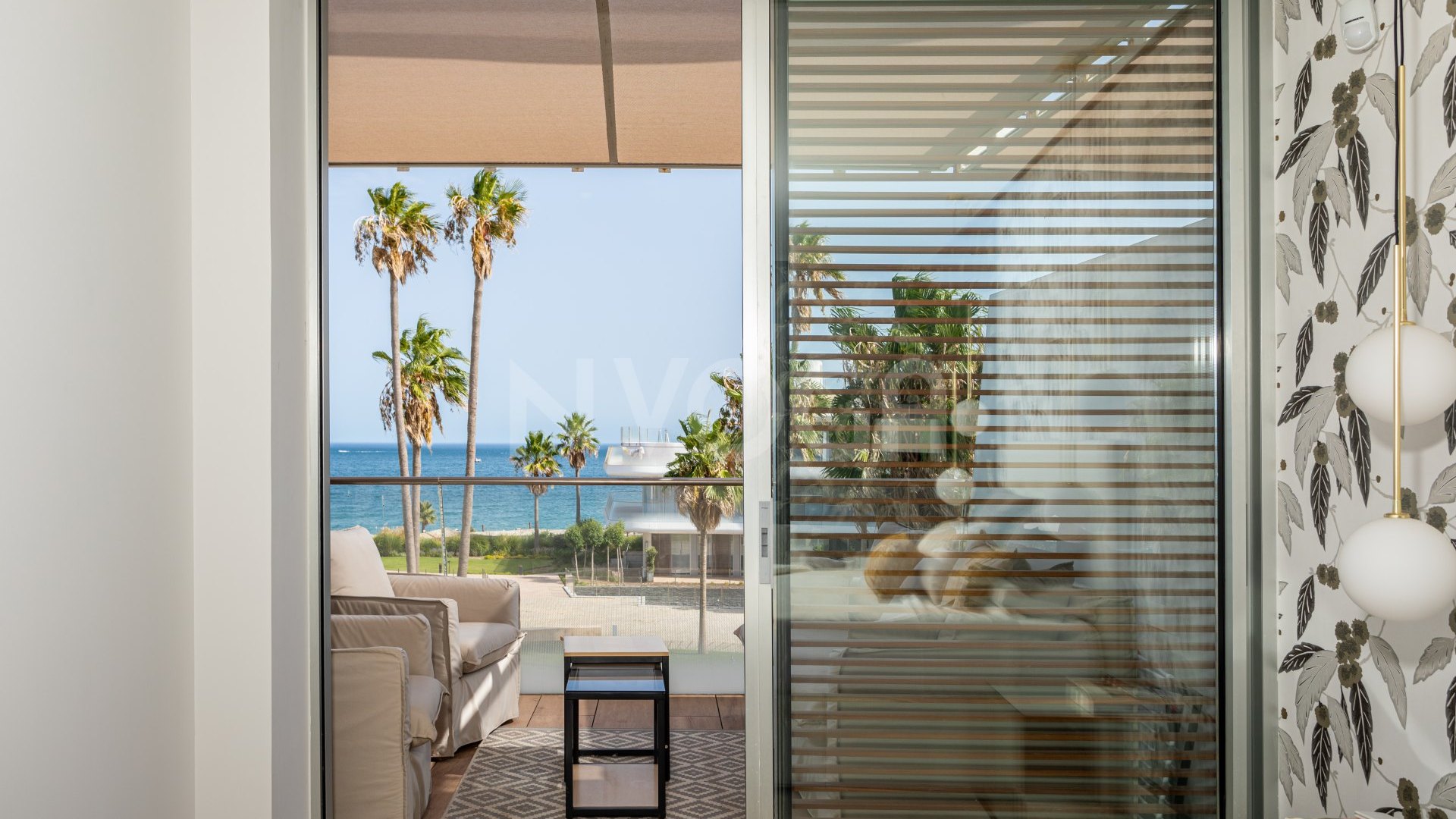 Magnificent front line beach apartment with spectacular sea views in Estepona.