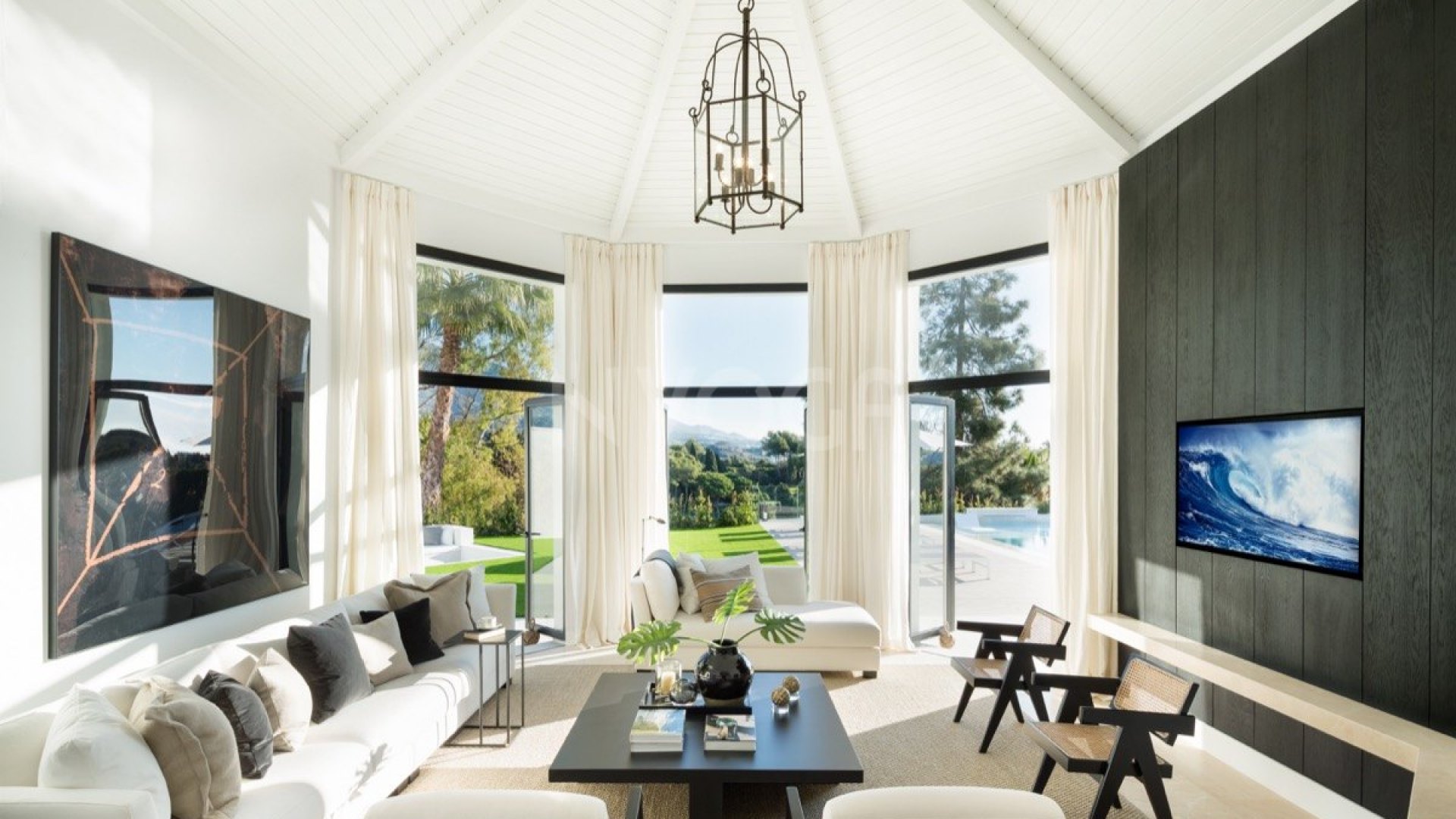 Villa de Lujo en el Corazón de Aloha, Nueva Andalucía