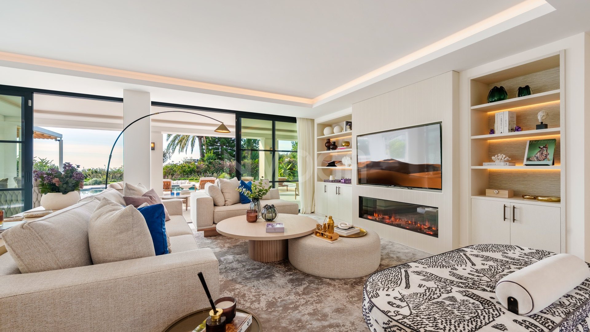 Villa de Lujo en el Corazón de Estepona Este