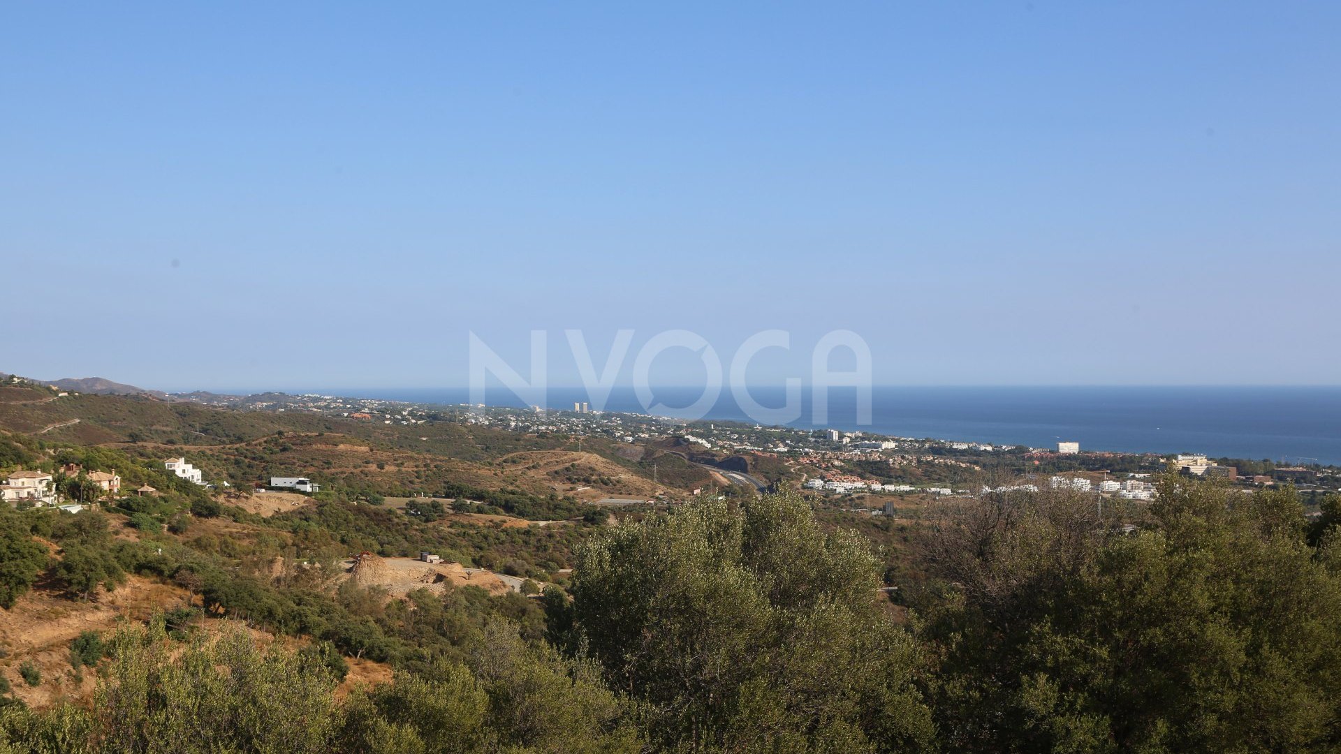 Paraíso tropical con vistas panorámicas al mar en Los Altos de los Monteros