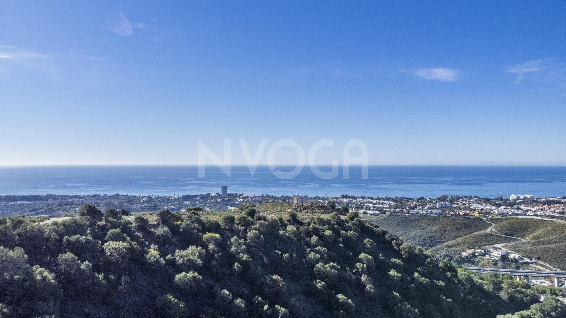 Paraíso tropical con vistas panorámicas al mar en Los Altos de los Monteros