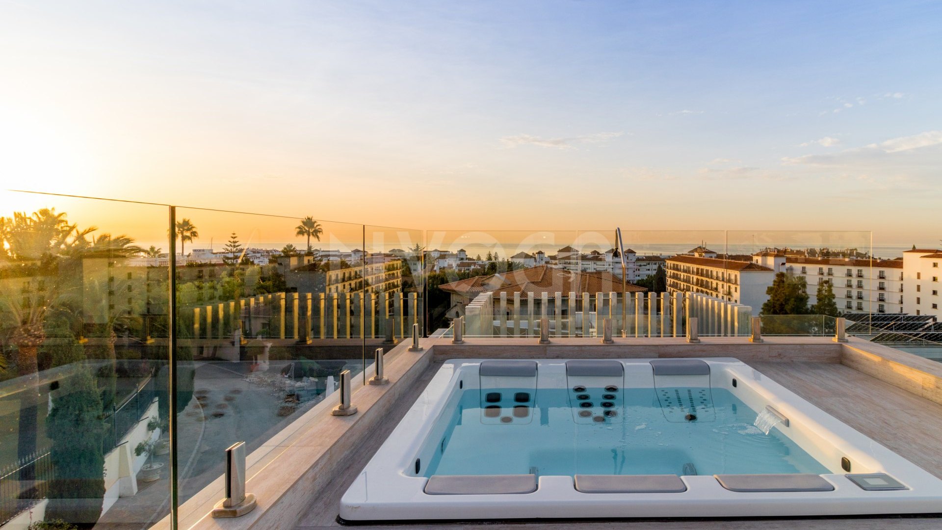 Elegante villa de lujo en Nueva Andalucía, Marbella