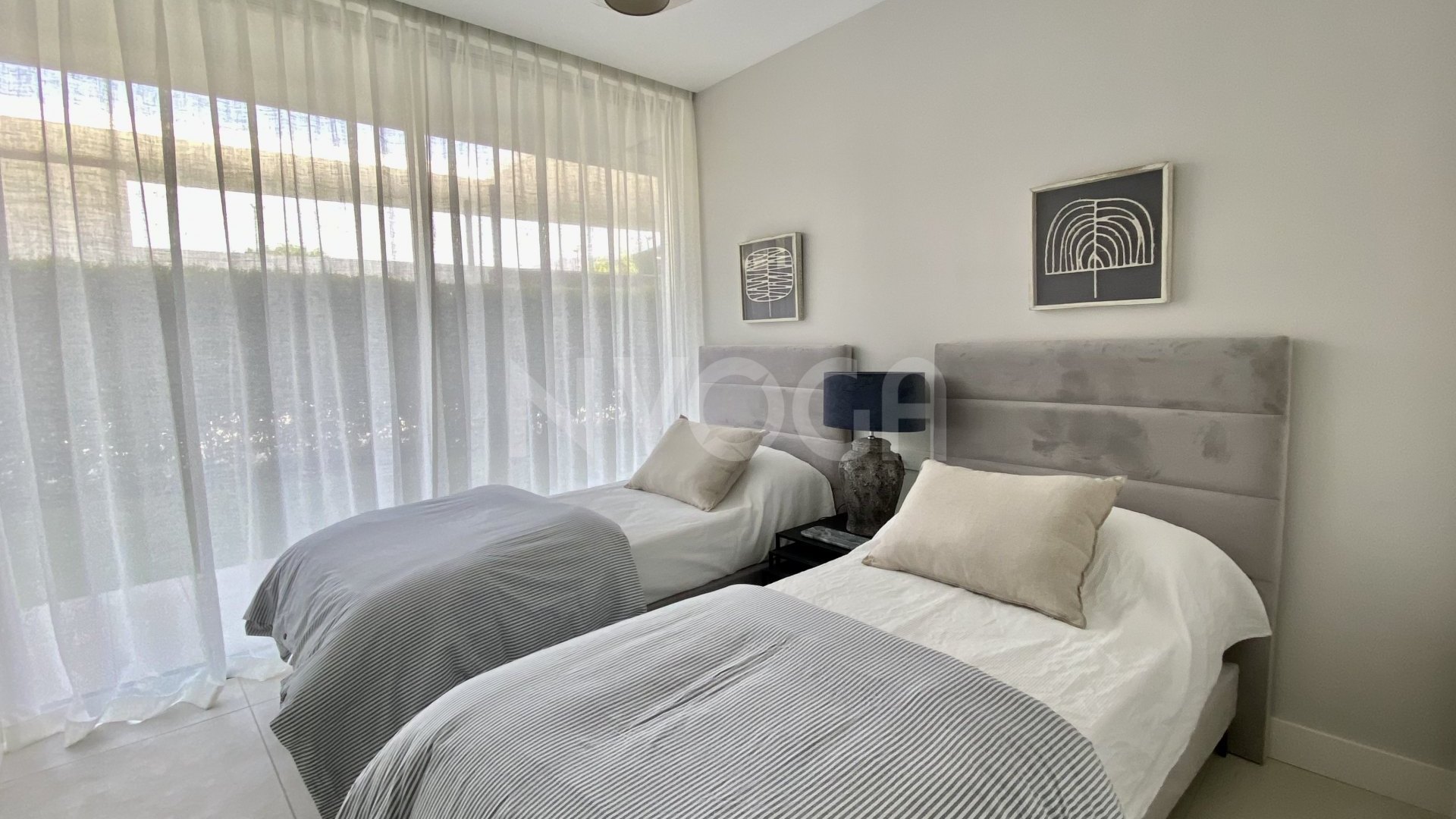 Front line beach apartment in Estepona