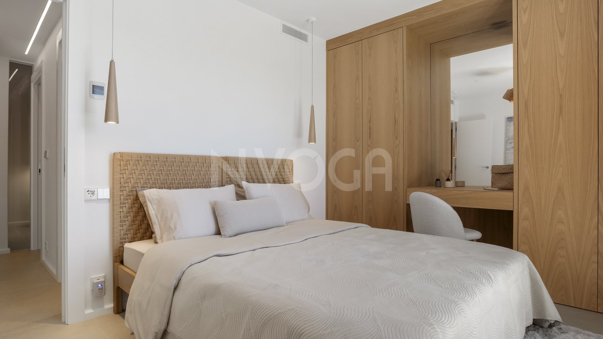 Elegant Beachfront Apartment – Riviera Andaluza, Estepona