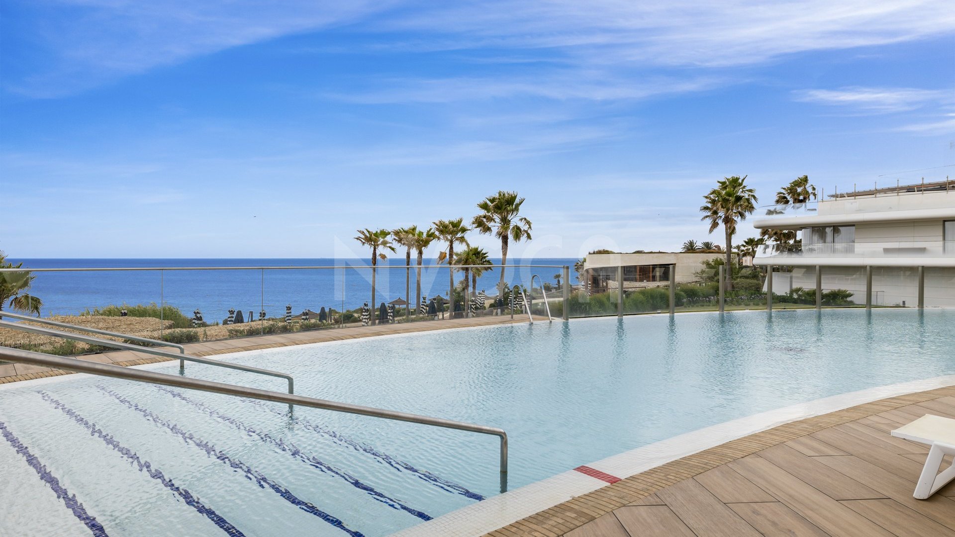 Exquisite Frontline Beach Apartment – The Edge, Estepona