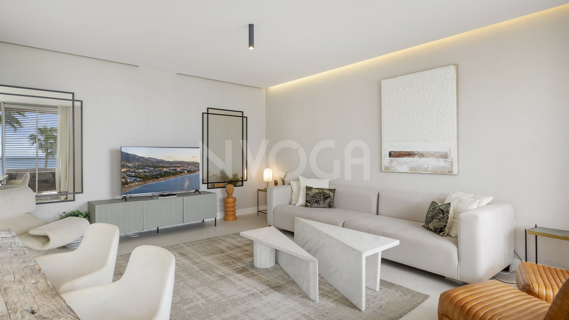 Exquisite Frontline Beach Apartment – The Edge, Estepona