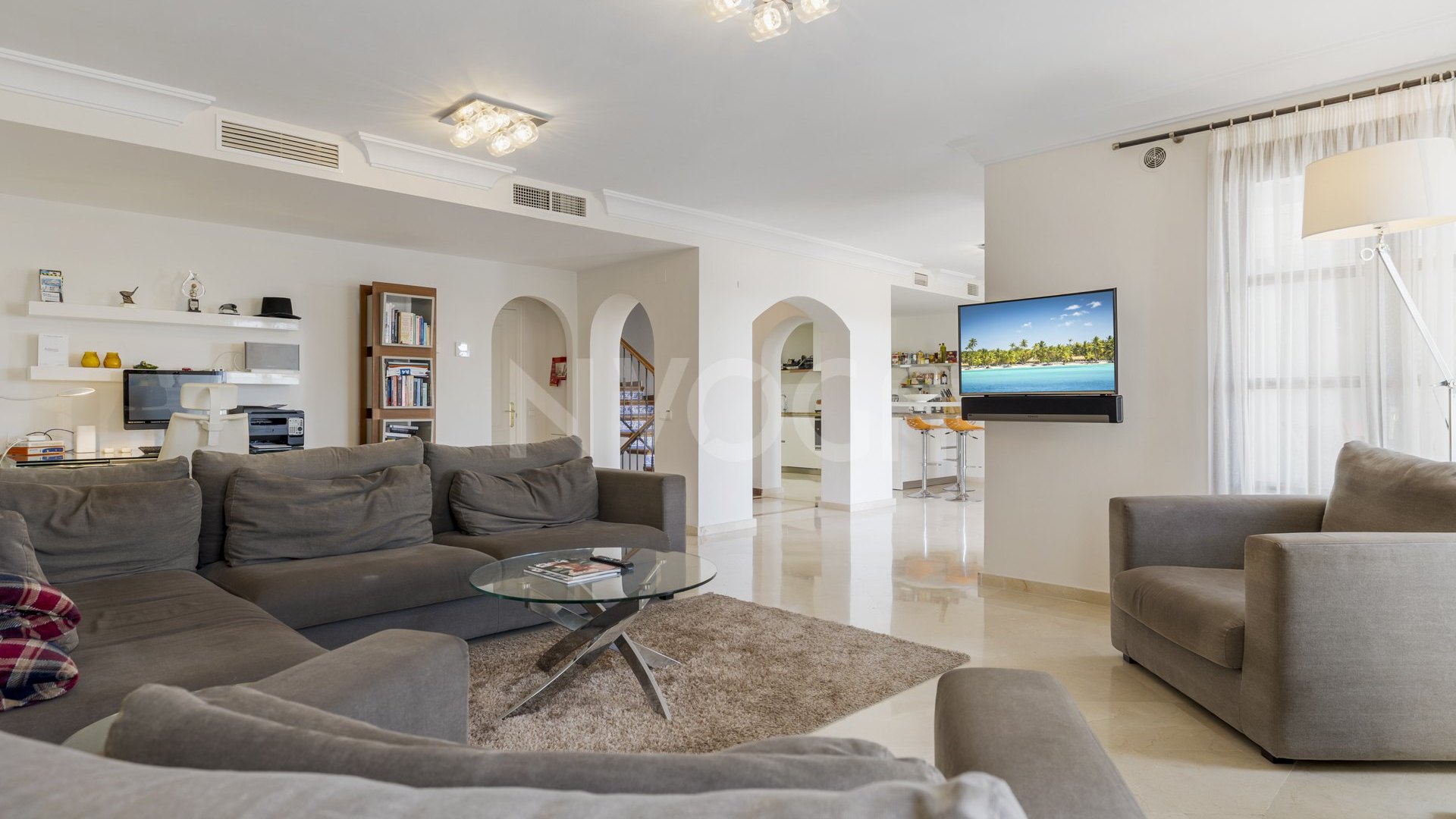 Exceptional 5-Bedroom Townhouse in La Perla de la Heredia, Benahavís