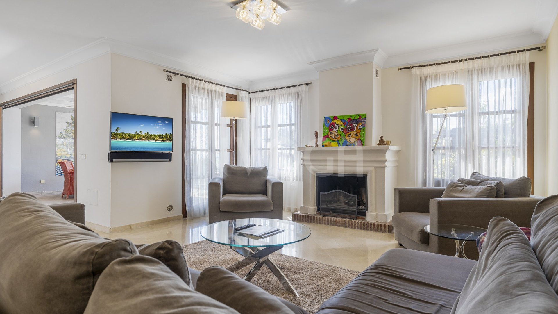 Exceptional 5-Bedroom Townhouse in La Perla de la Heredia, Benahavís