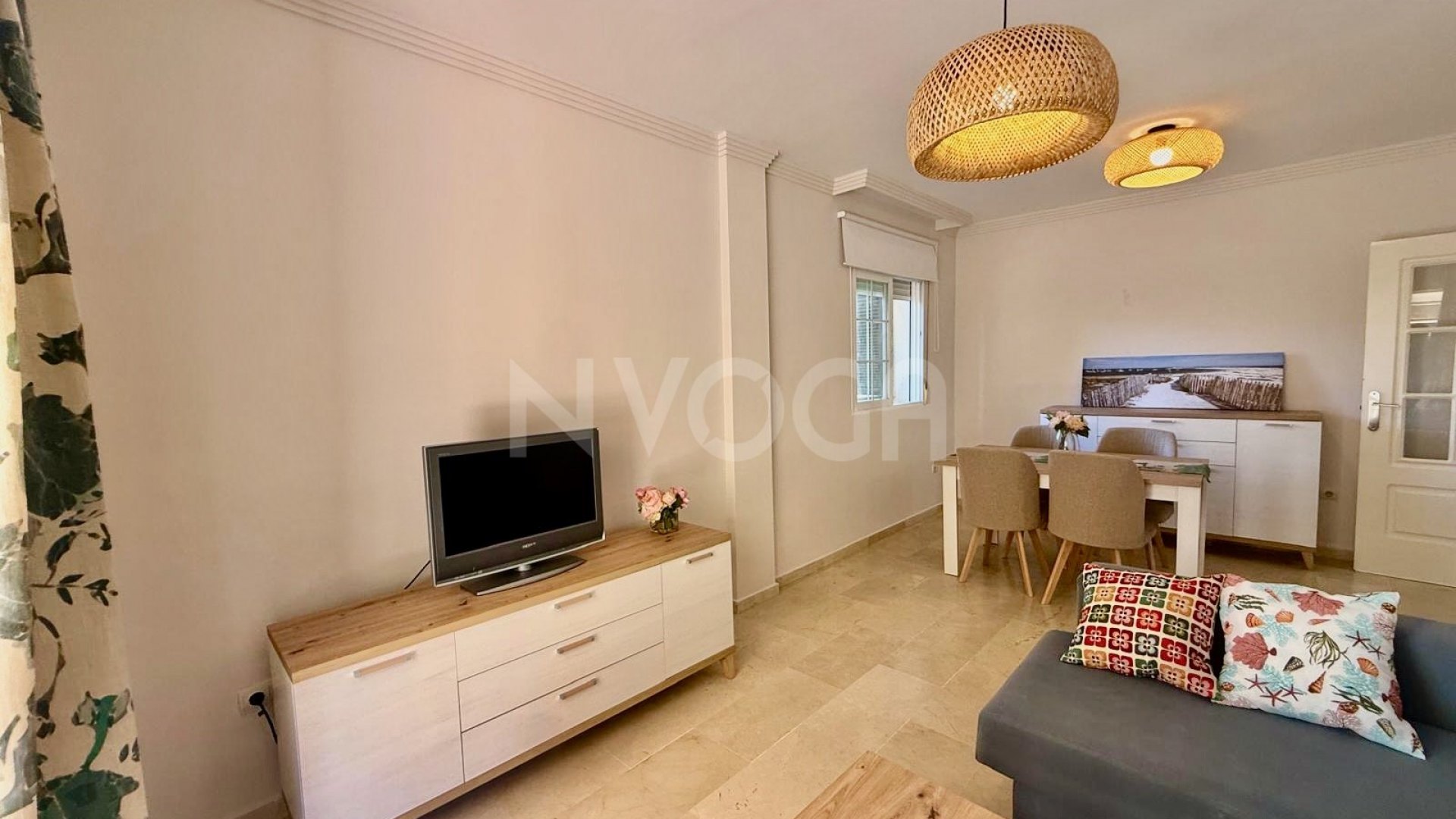 Ideal apartamento a tan solo 300 metros de la playa de duna natural en Elviria